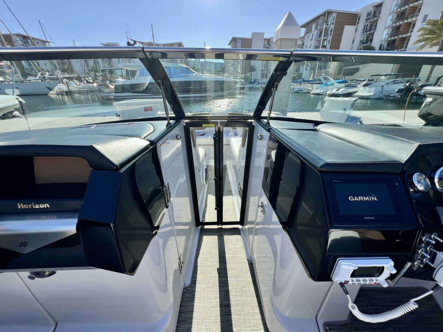 2019 Four Winns H290 - Image 22