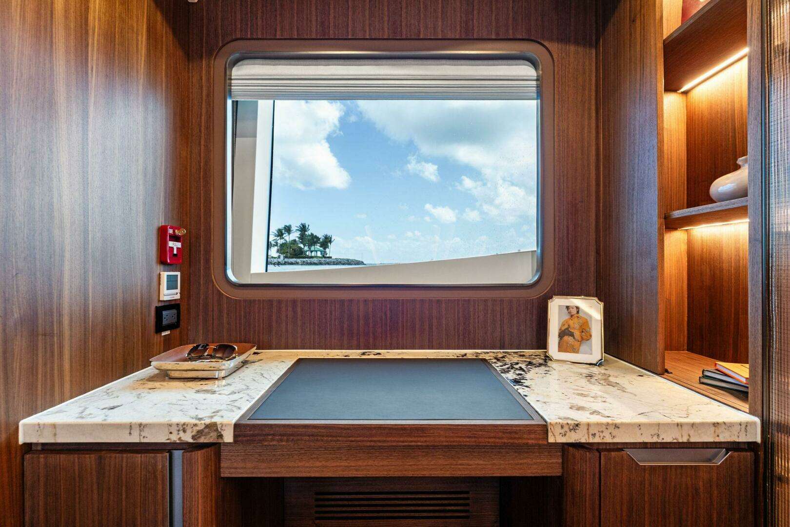 2024 Aquitalia Yachts Flybridge - Image 31