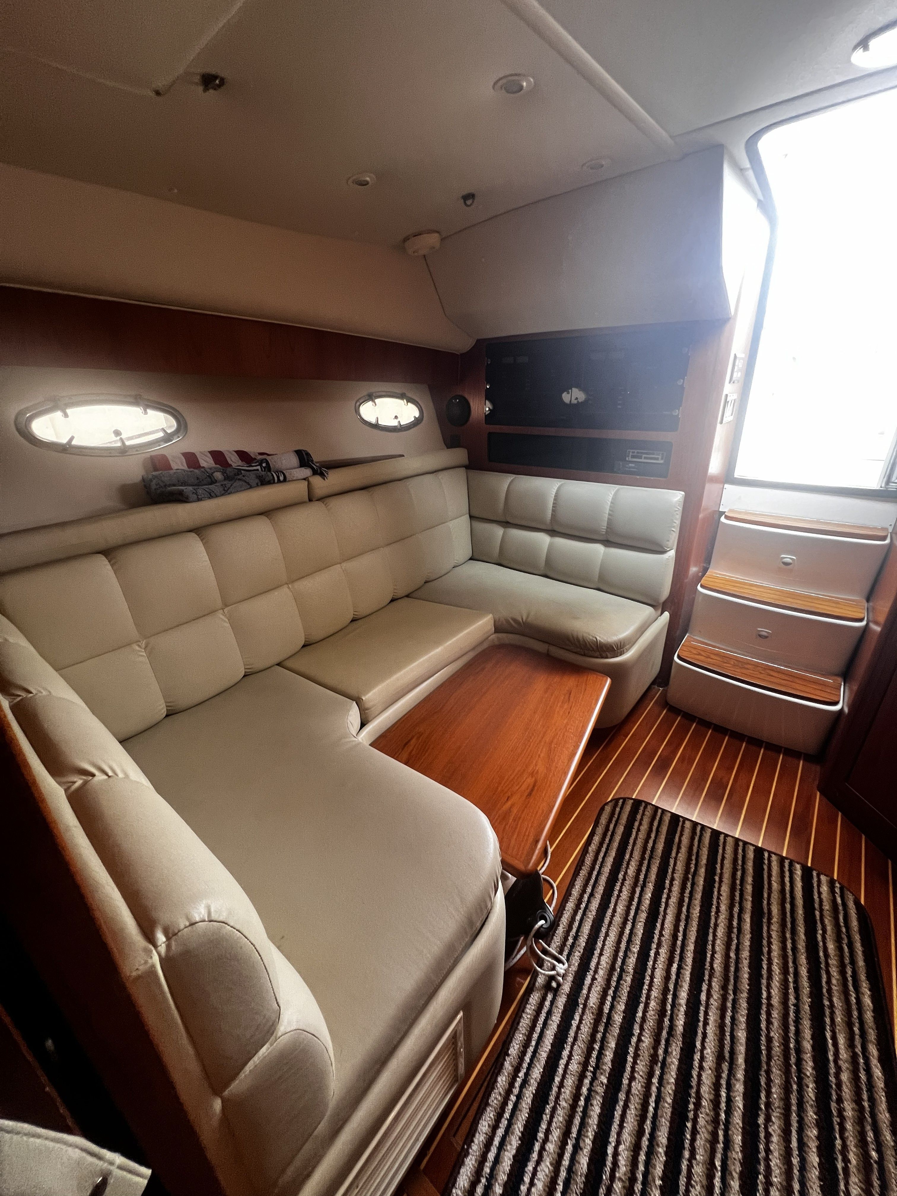 1998 Tiara Yachts 3500 - 10