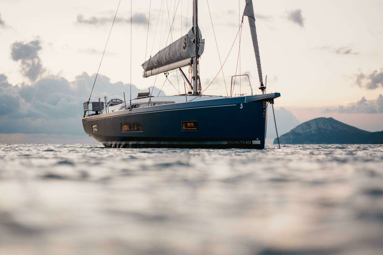 2026 Beneteau Oceanis 47 - Image 16