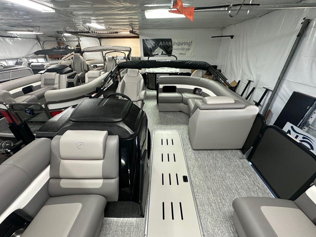 2025 Premier 230 SunSation Angler - 4