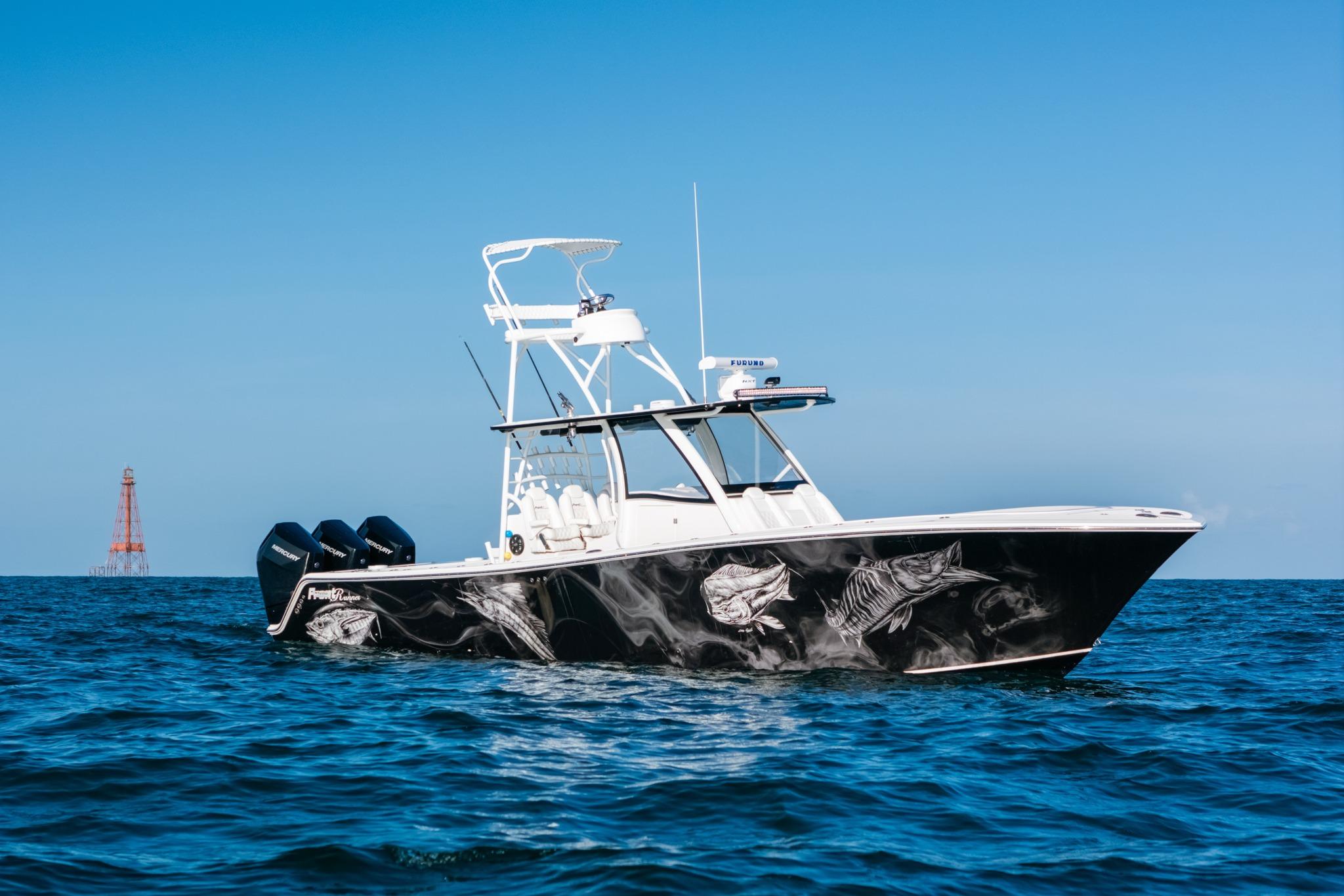 2024 Front Runner 39 Center Console