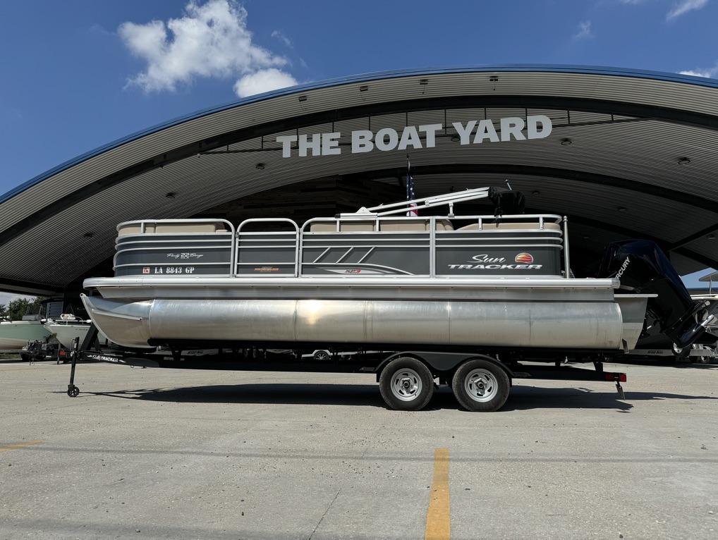 2023 Sun Tracker Party Barge 22 RF XP3 - 8