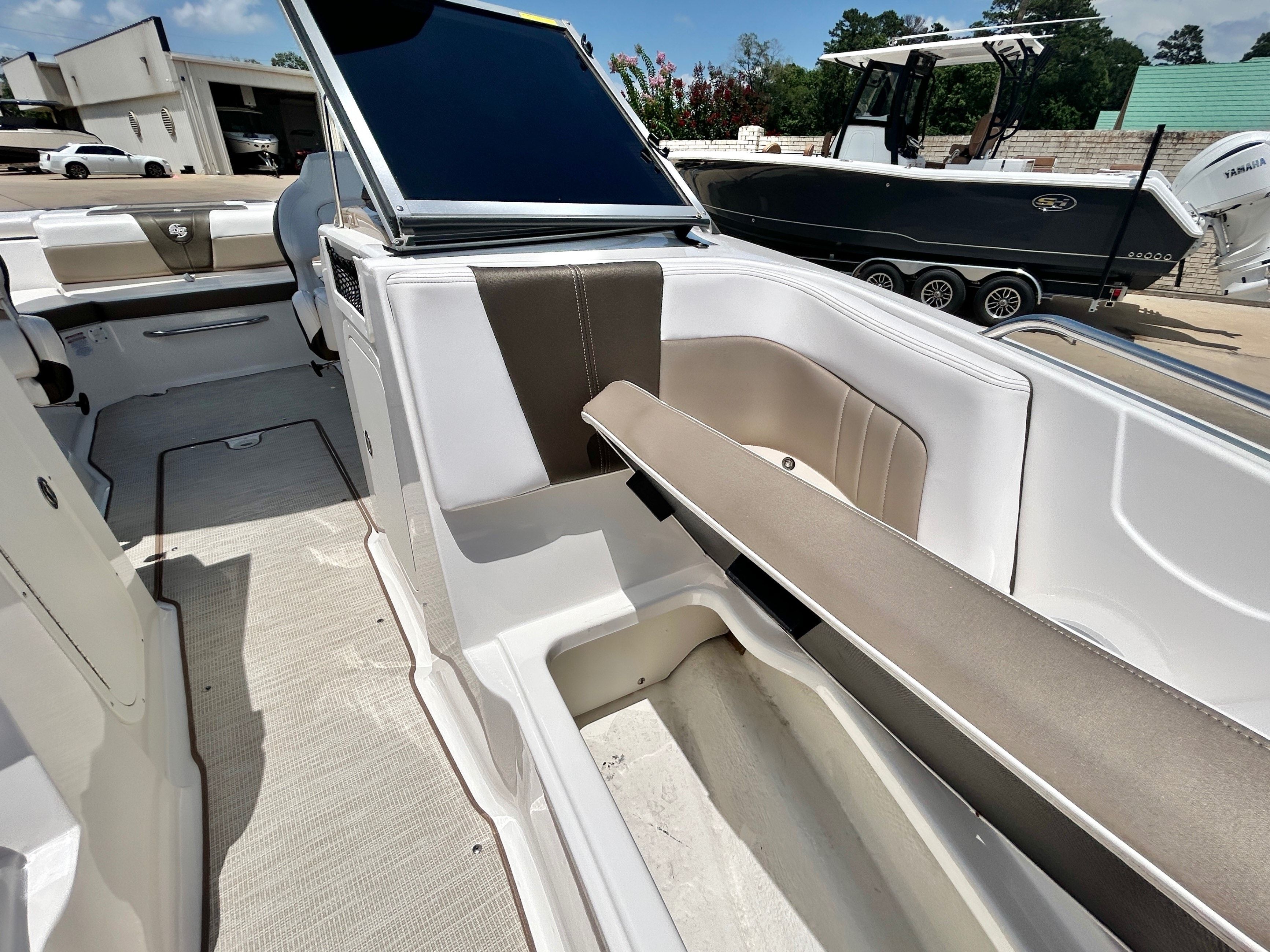2018 Chaparral 23 Surf - 23