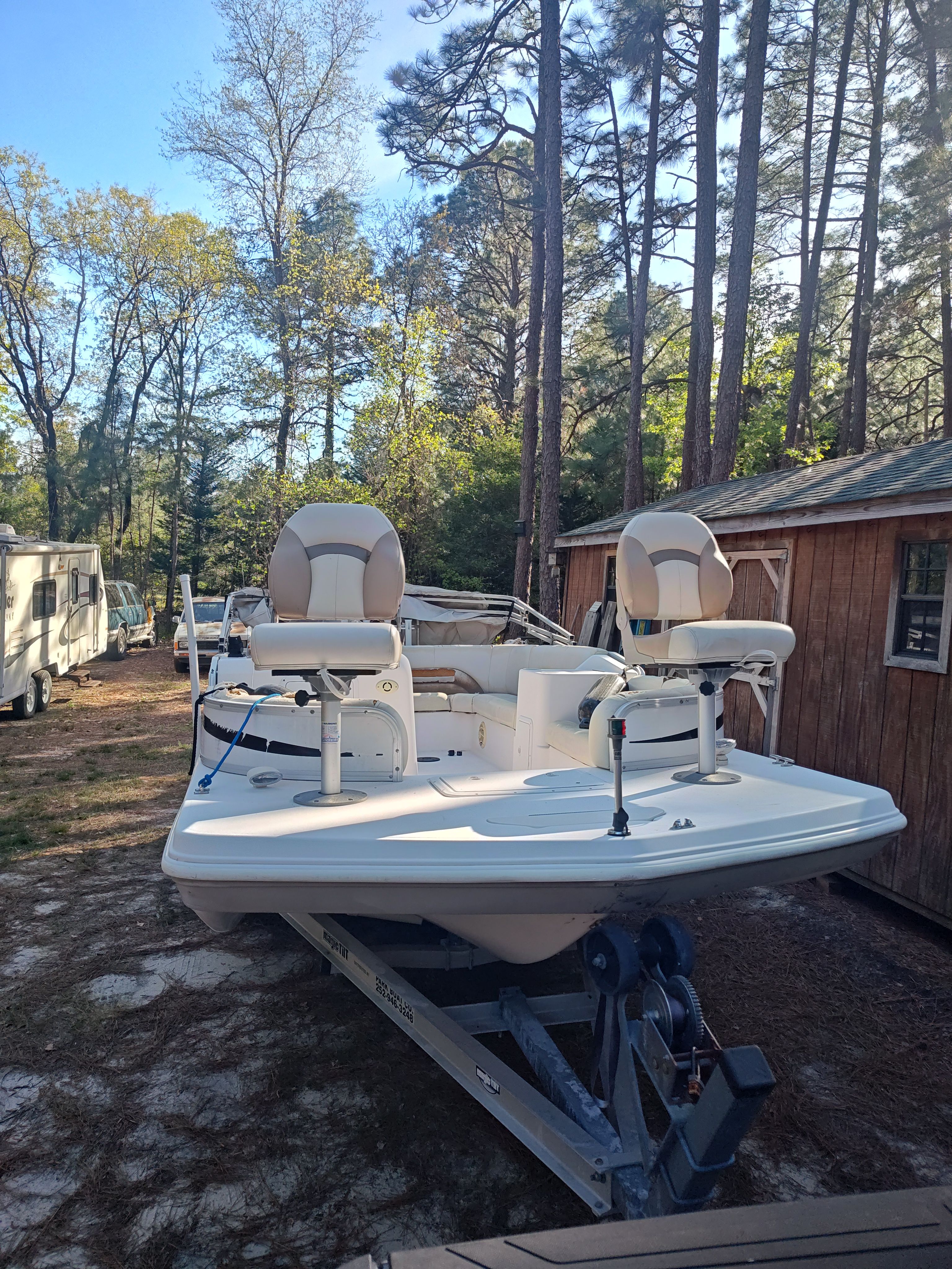 2003 Godfrey Hurricane Fun Deck - 2