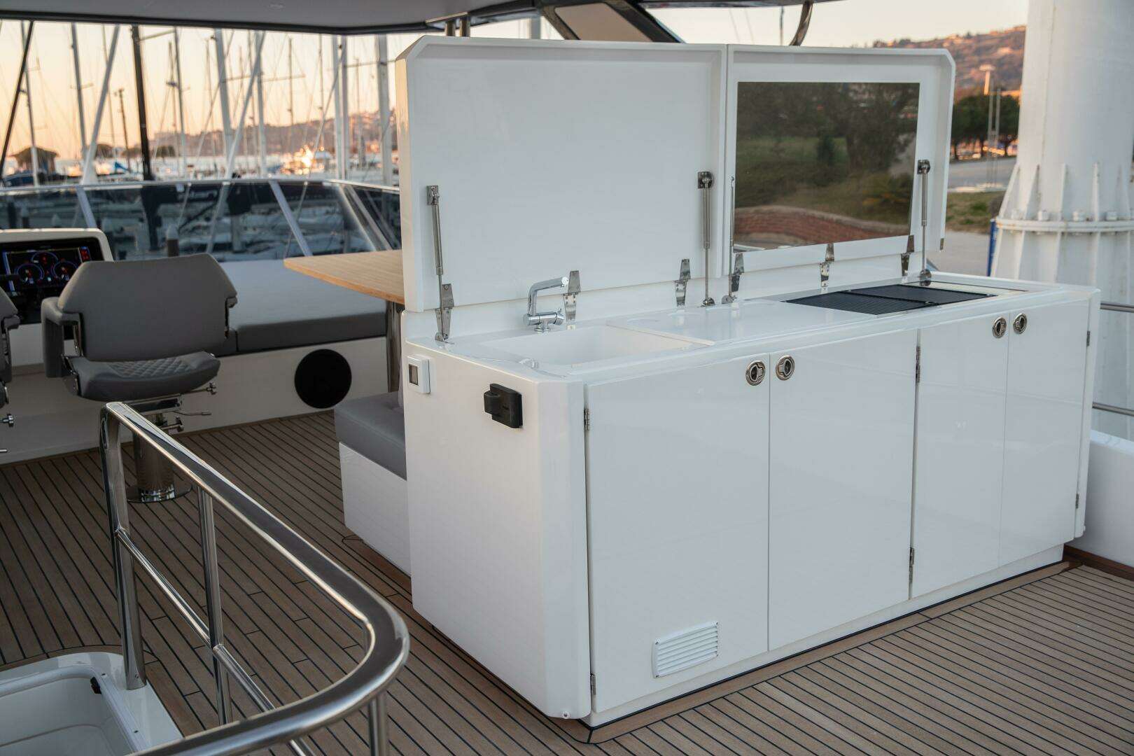 2021 Greenline OceanClass 68 Fly - Image 39