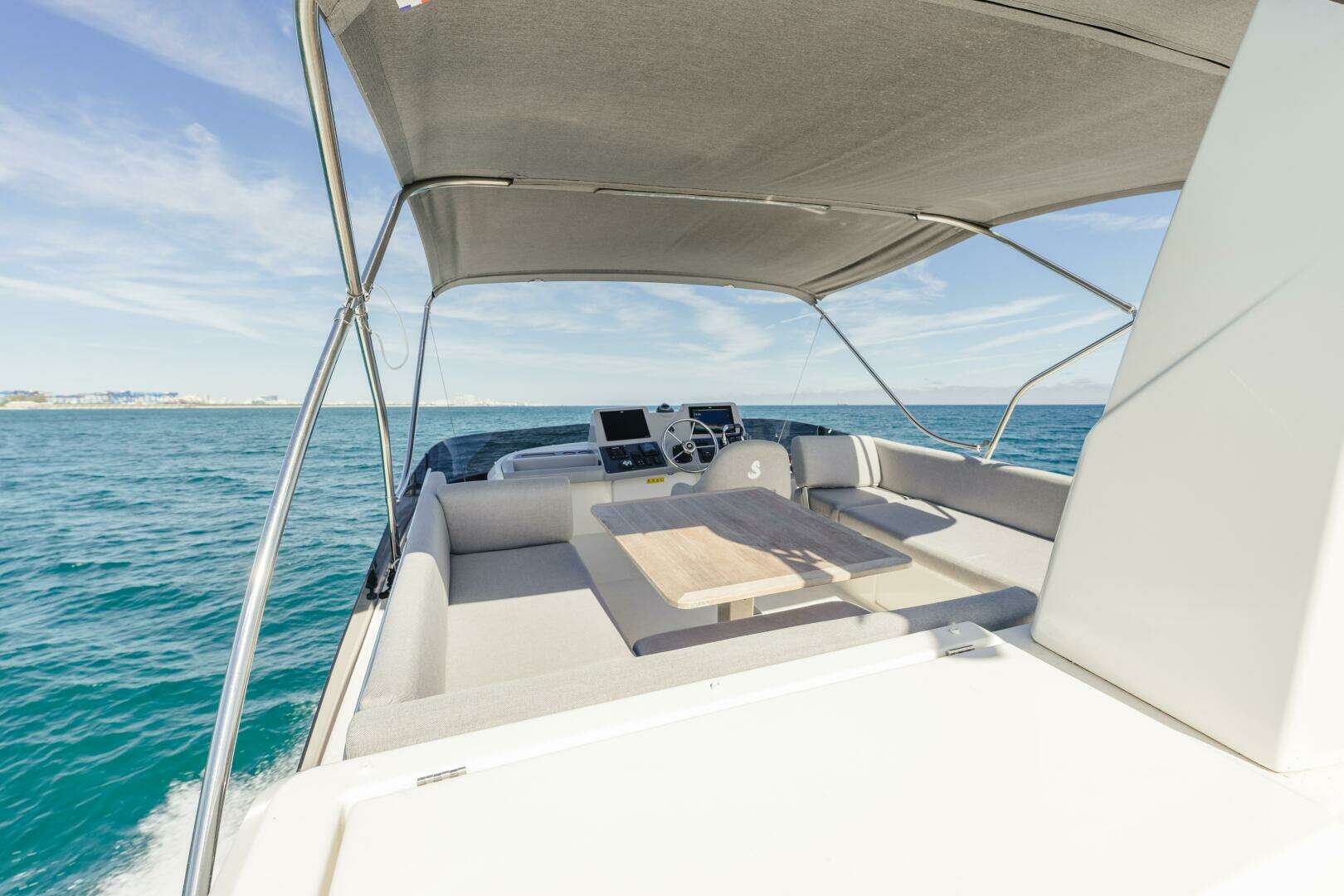 2025 Beneteau — - Image 11
