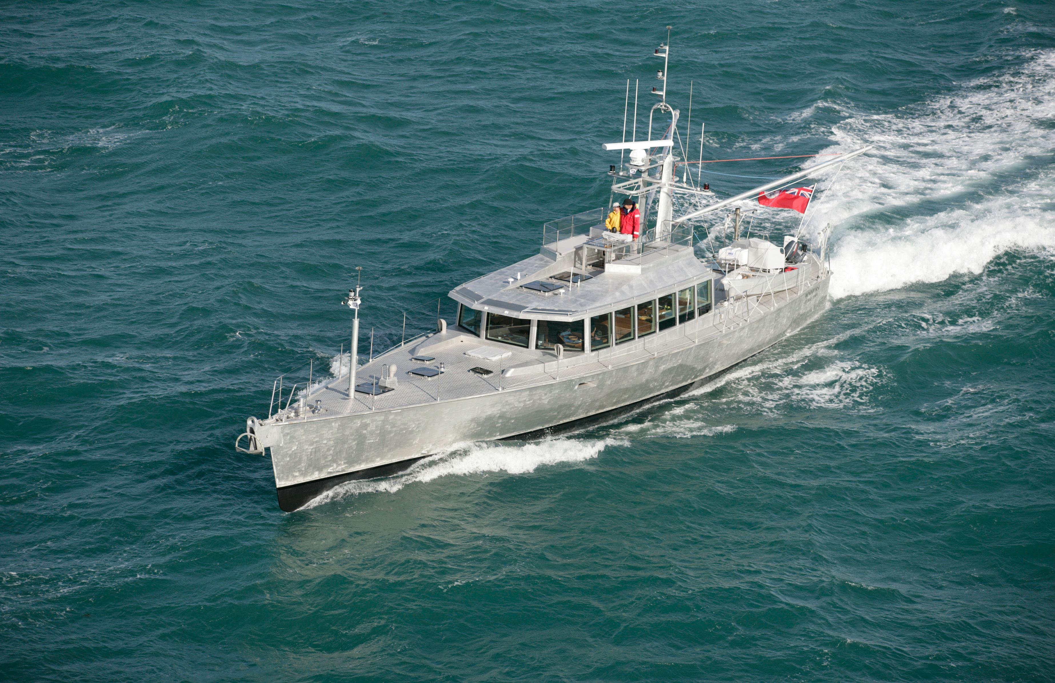2005 Custom FPB 83