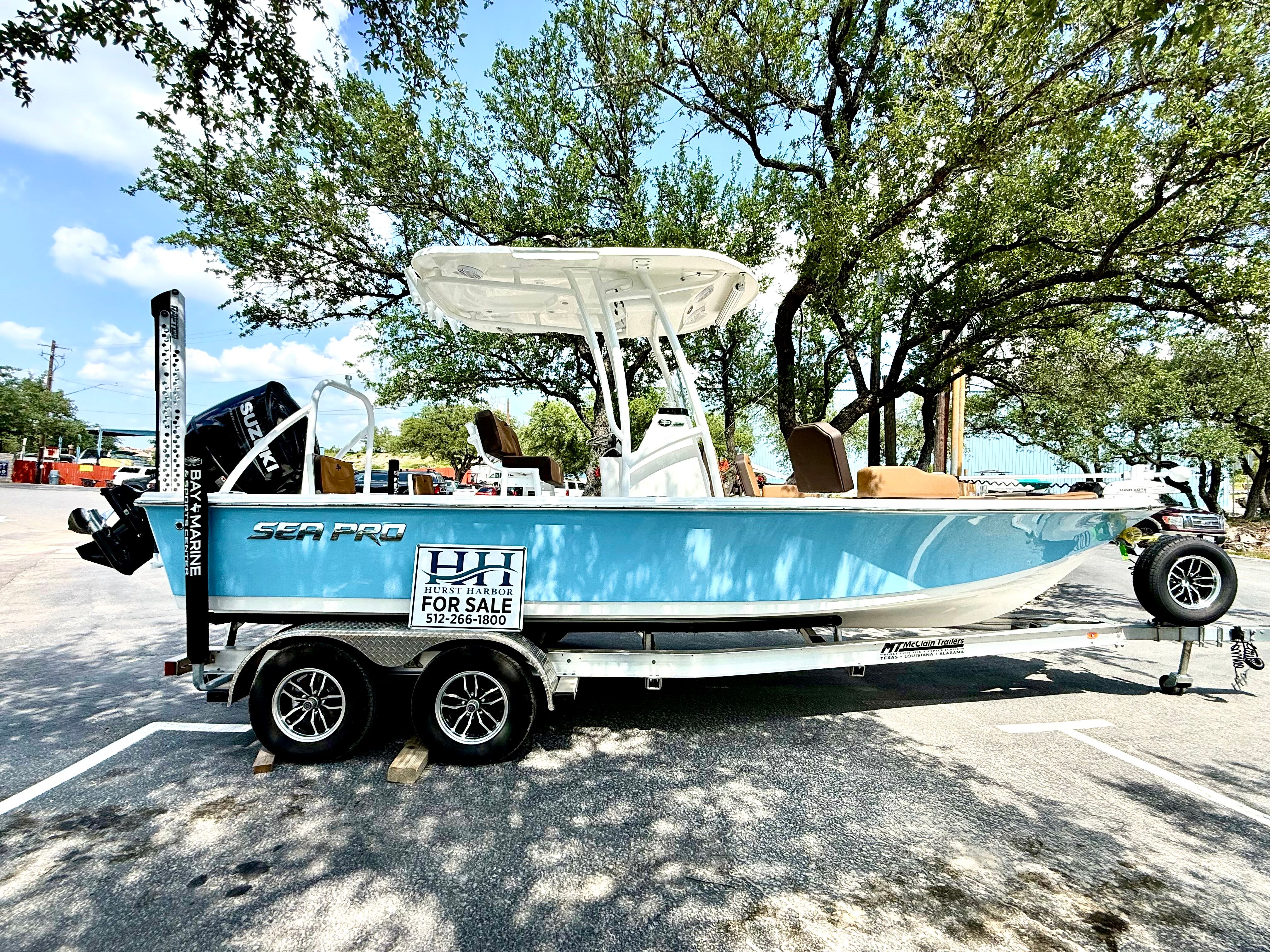2025 Sea Pro 230