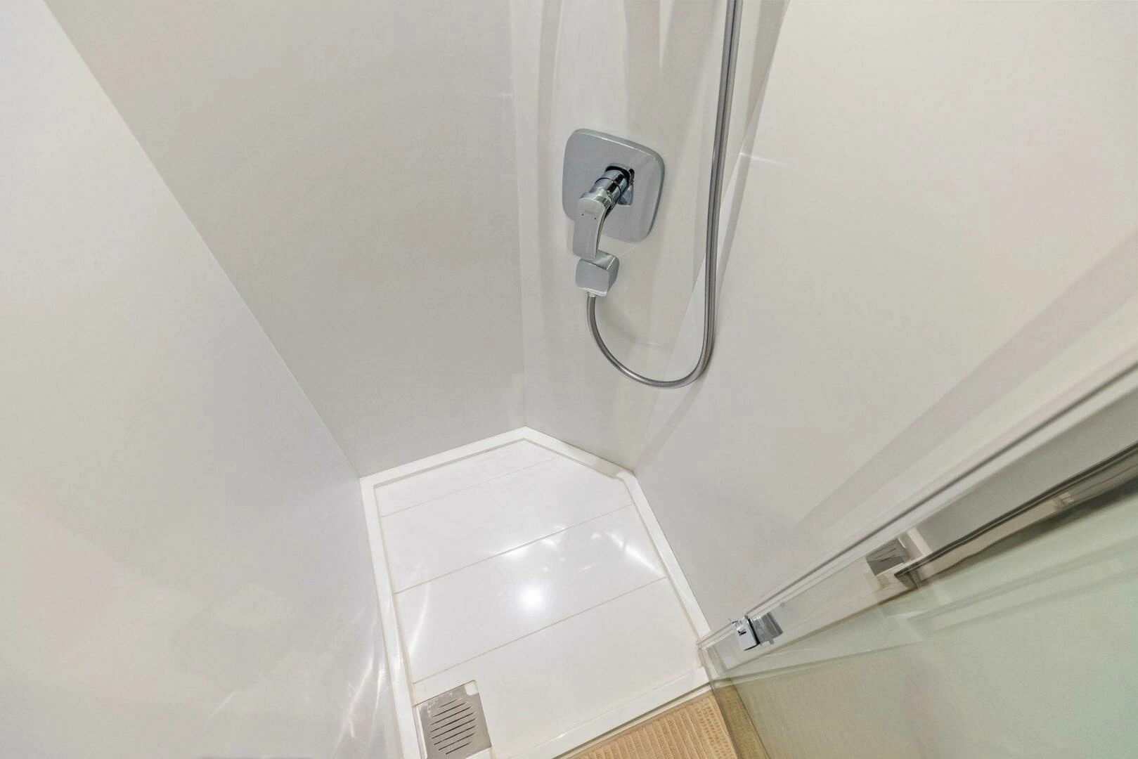 2024 Princess X80 - Image 126