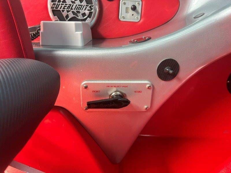 2007 Outerlimits 51 GTX - 25