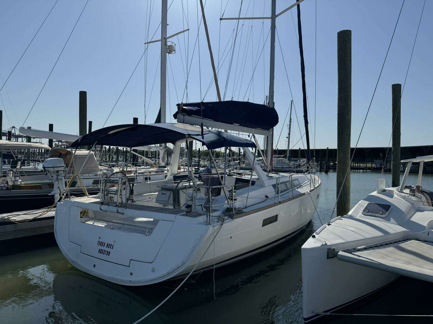 2016 Beneteau Oceanis 45 - Image 3