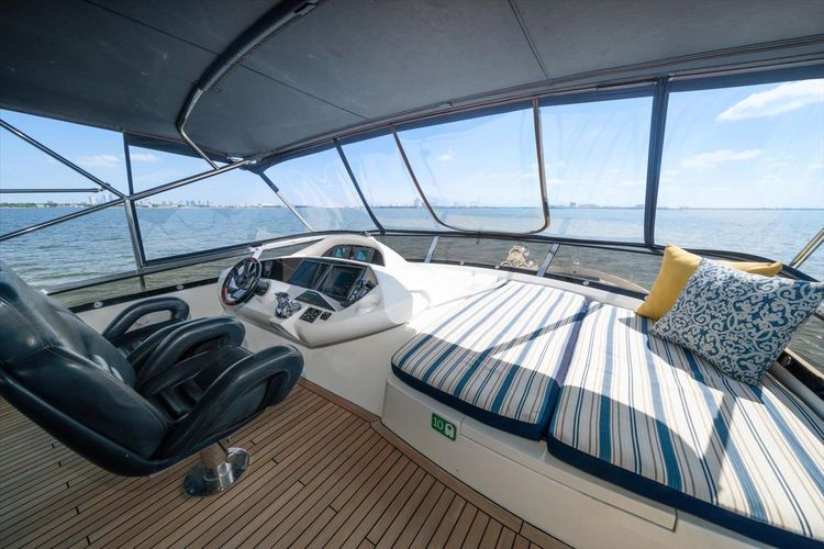 2005 Sunseeker 82 Yacht - Image 47