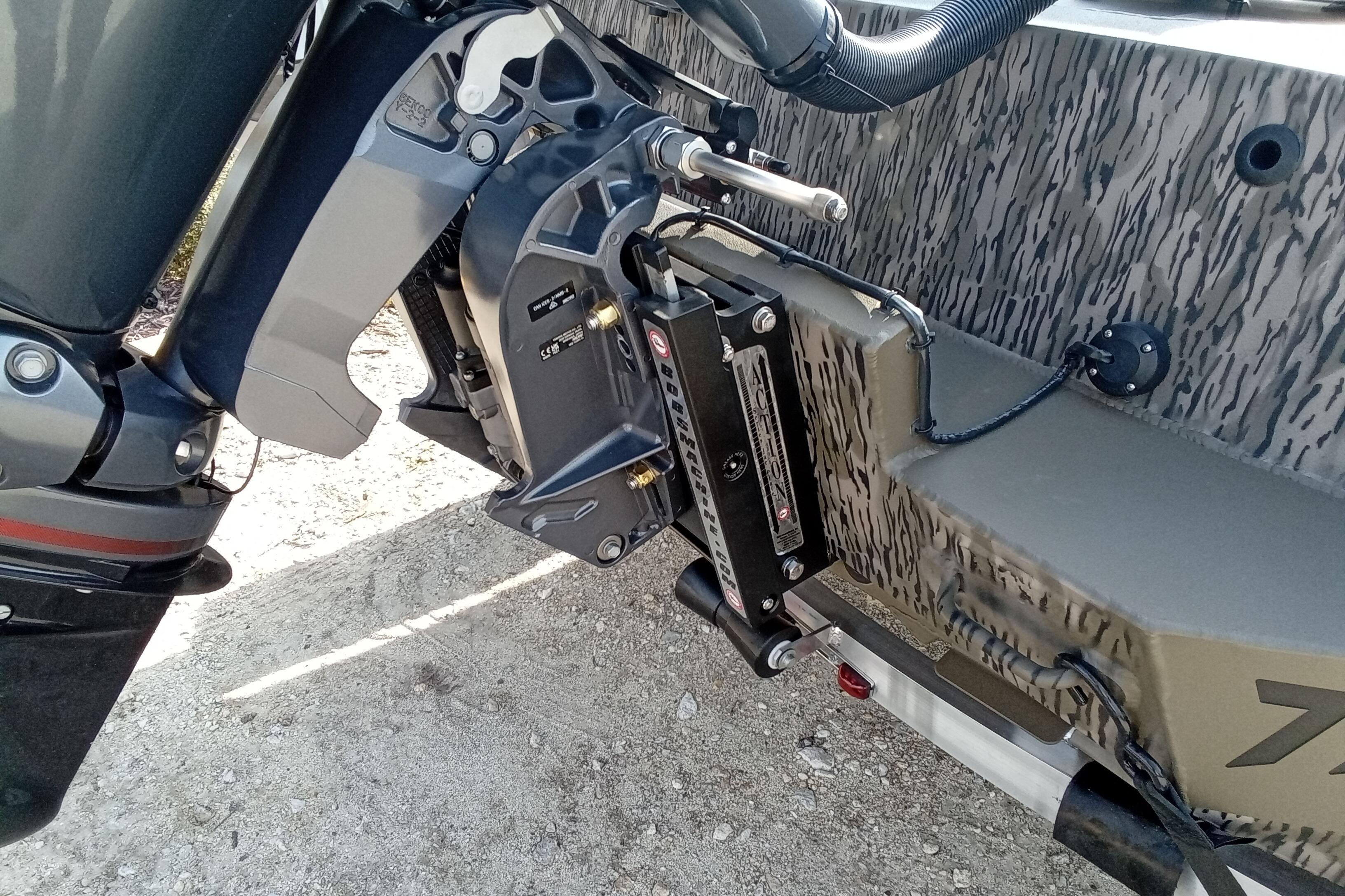 2026 Thor 1900 Low Country Elite boat engine mount detail, featuring rugged design.