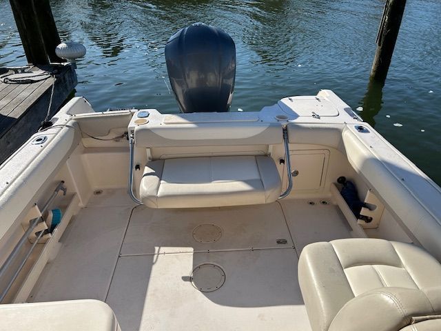 2011 Grady-White Freedom 255 - 9
