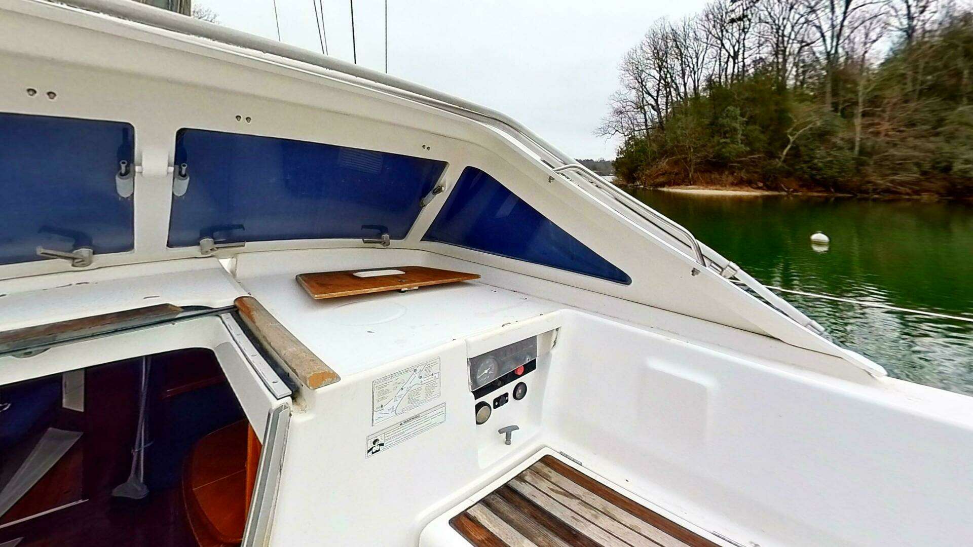 2003 Beneteau 42cc - Image 49