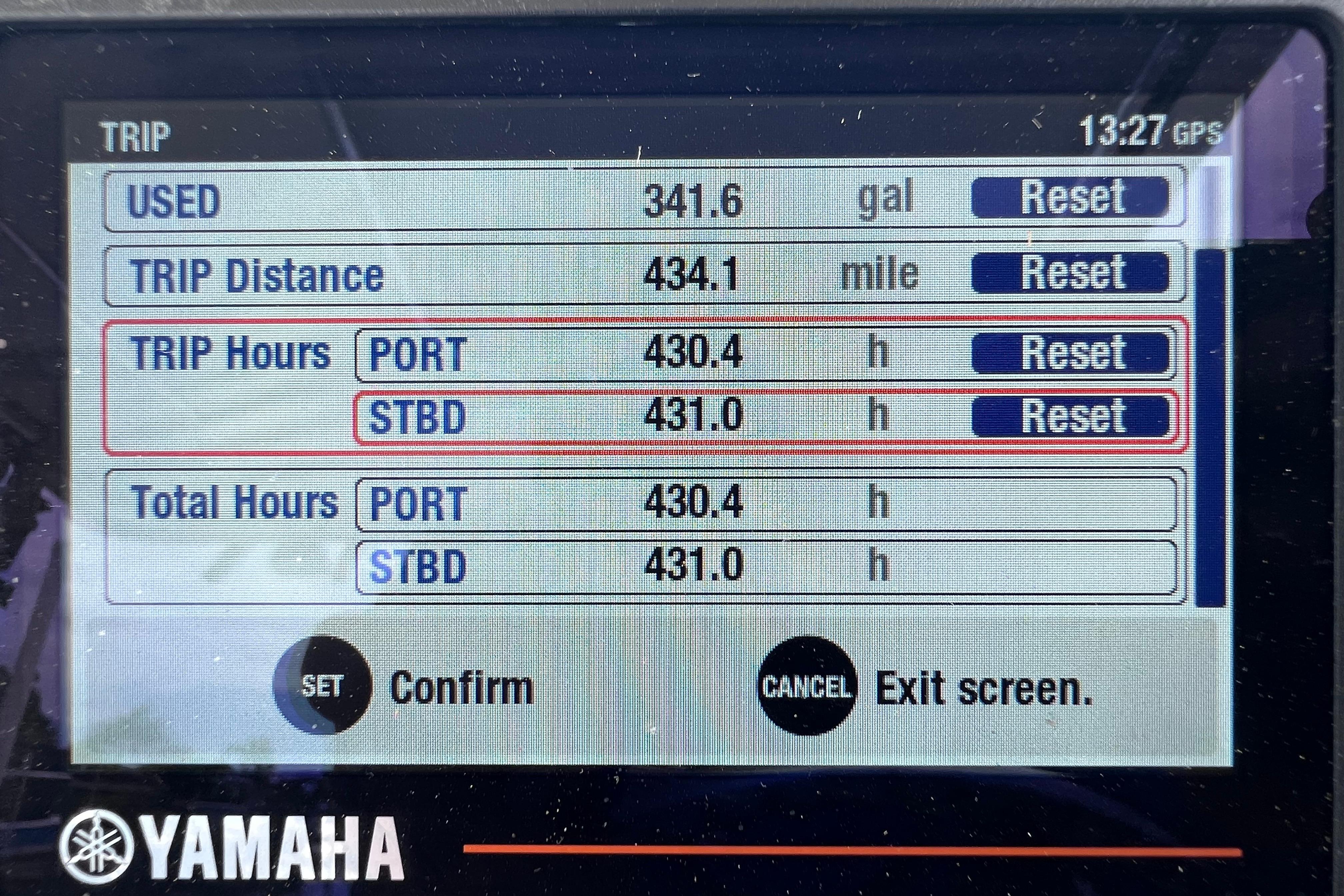 Yamaha display showing trip data for 2005 Pursuit 3070 Offshore boat.