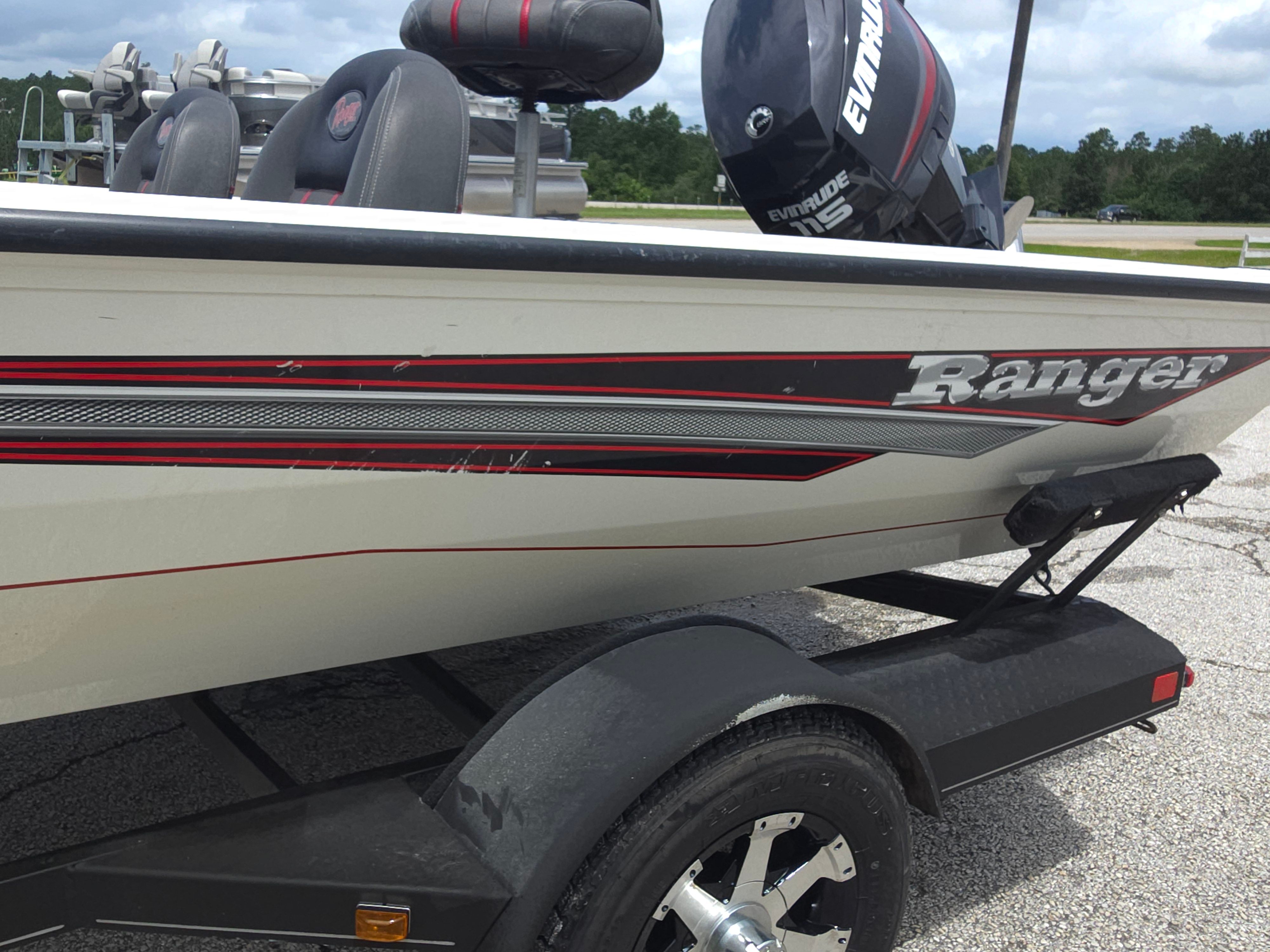 2015 Ranger RT188 - 14