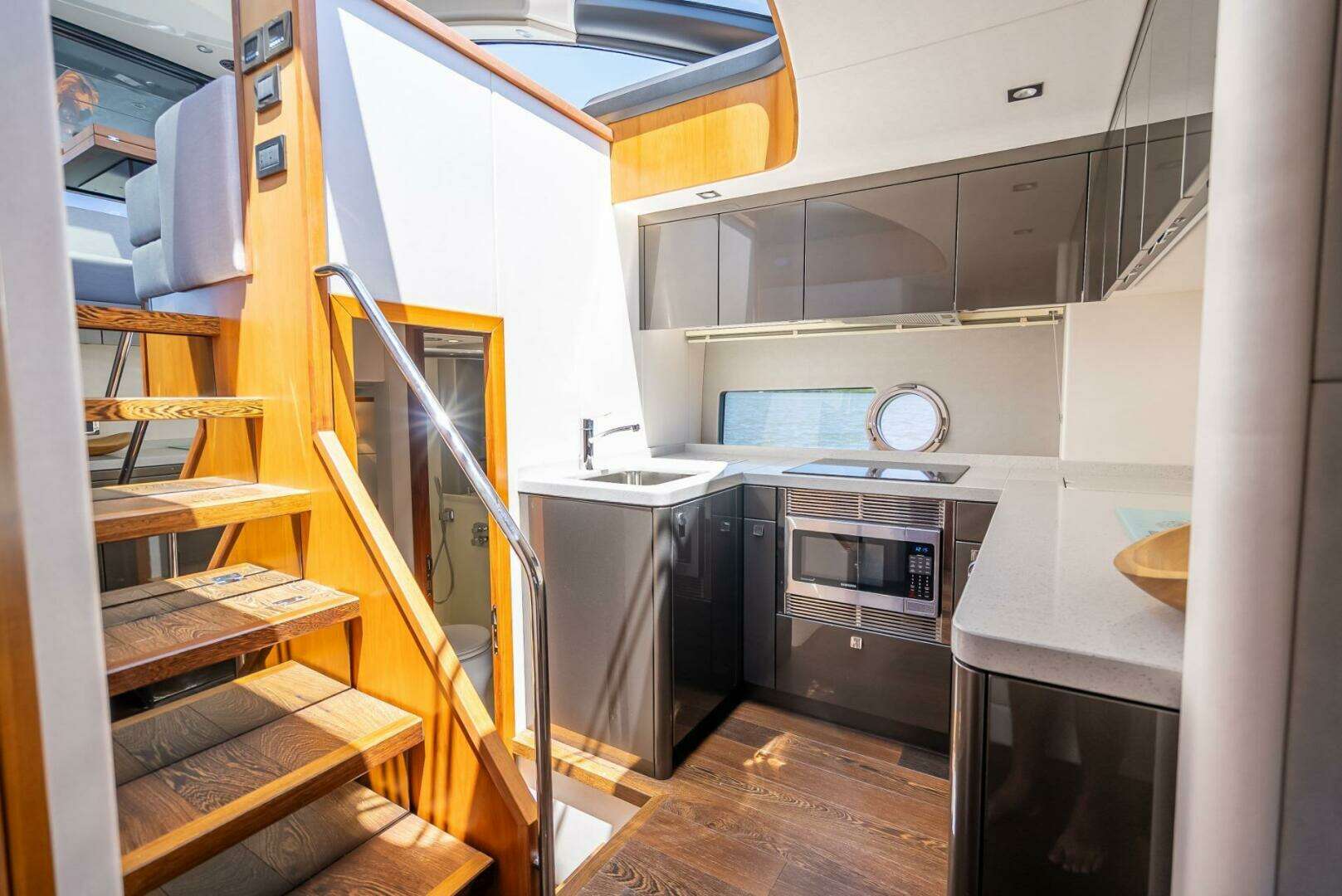 2018 Sunseeker Predator 57 - Image 49