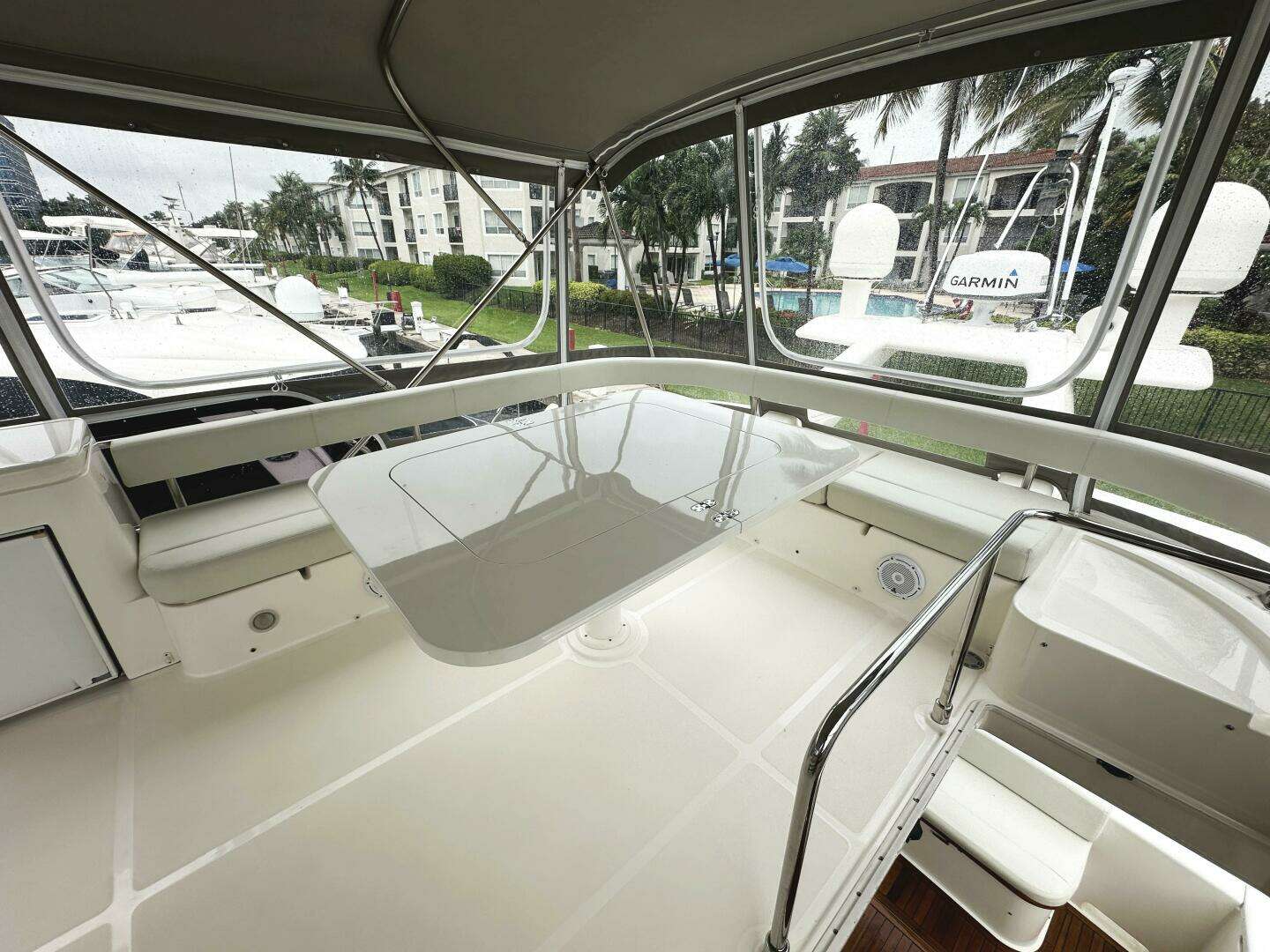 2014 Ferretti Yachts 530 - Image 40