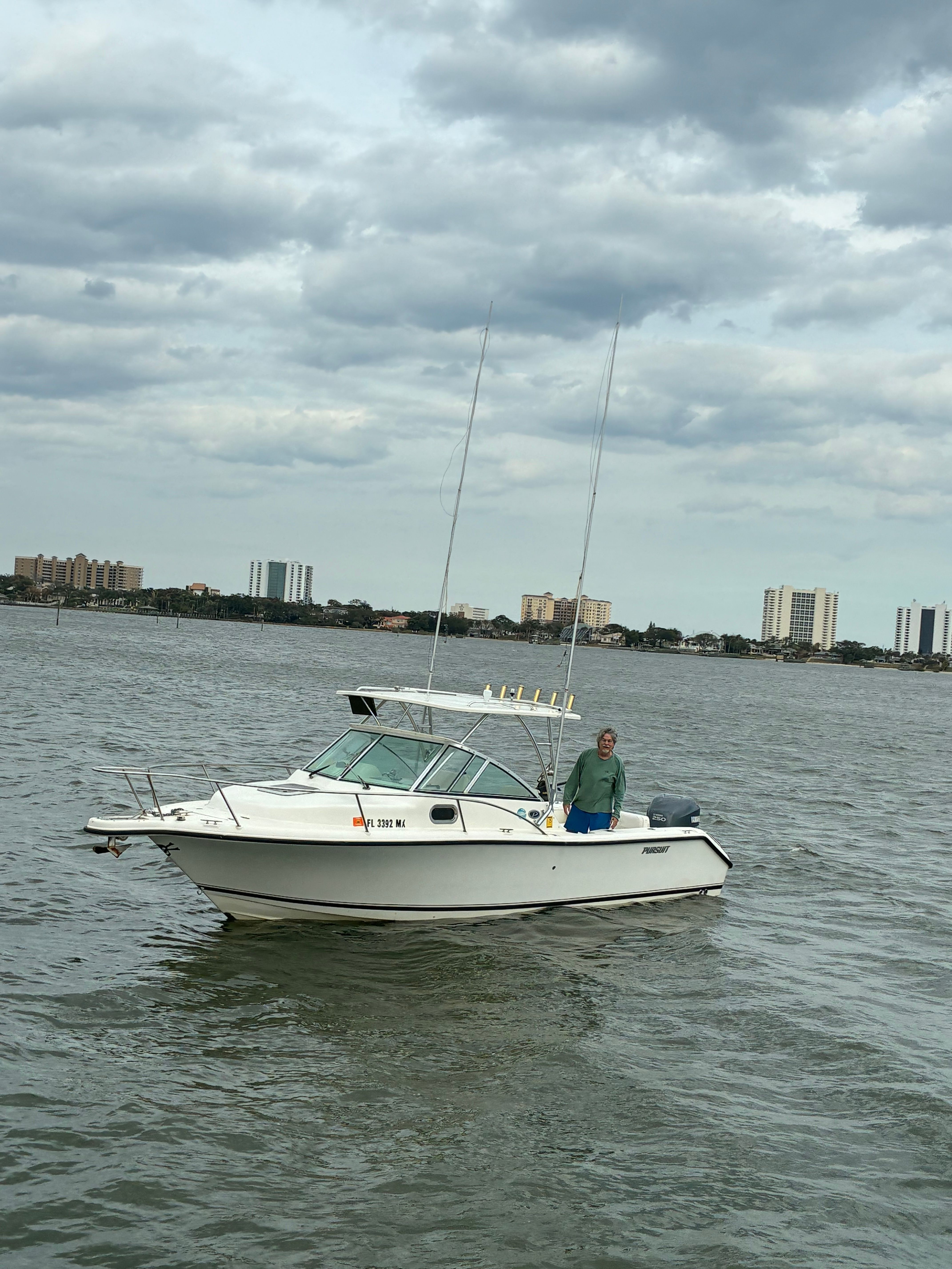 2005 Pursuit 2570 Offshore - 16