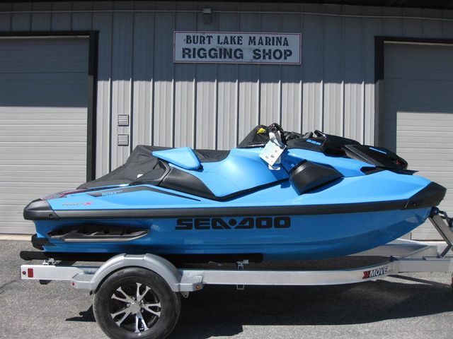2026 Sea-Doo RXP-X 325 Tech, BRP Premium A, Ibr Gulfstream Blu