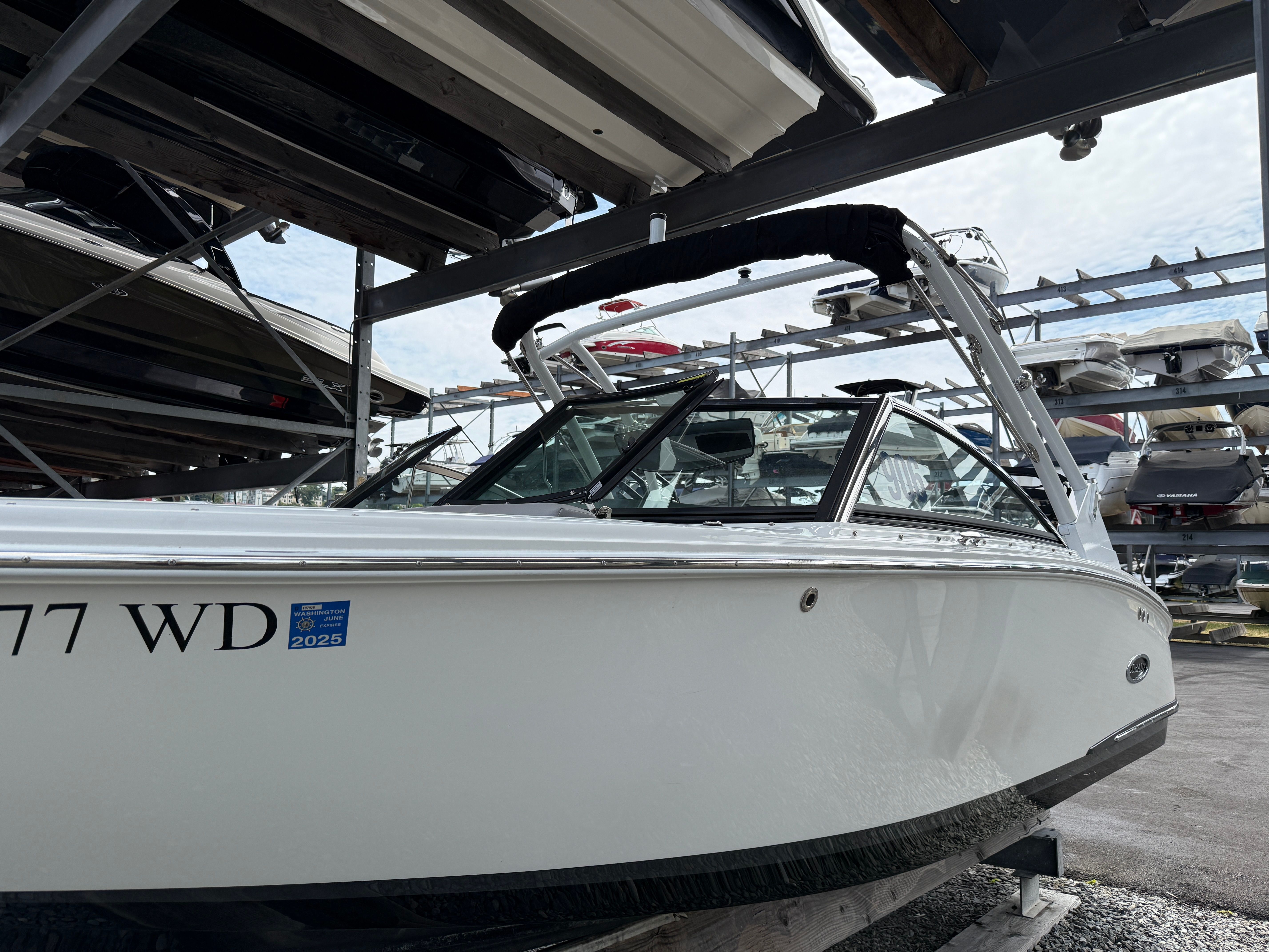 2023 Cobalt CS23 Surf - 7
