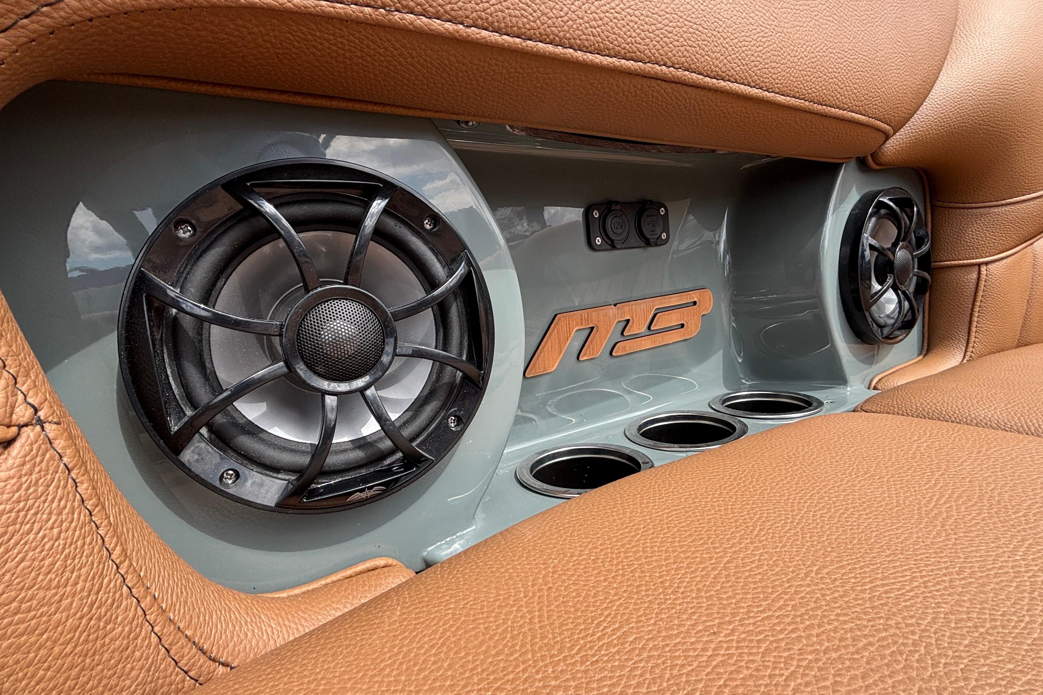 2026 MB B52 23 Classic interior with premium speakers and leather upholstery.