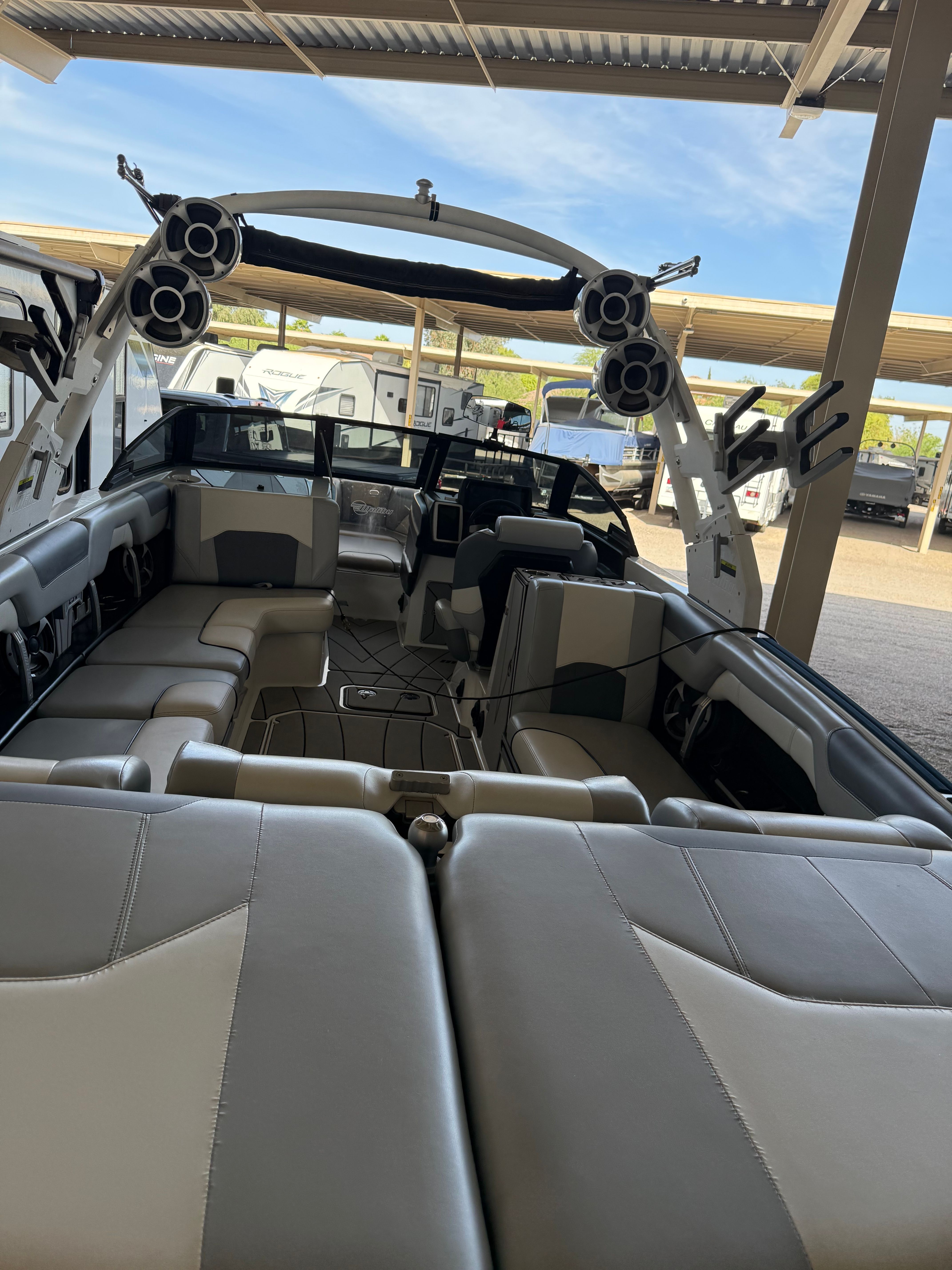 2020 Malibu Wakesetter 25 LSV - 14