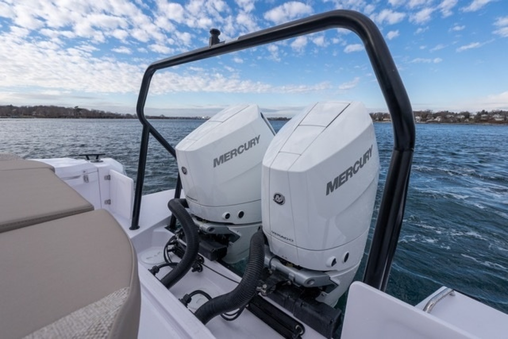 2026 Axopar Axopar 37 XC - Image 25