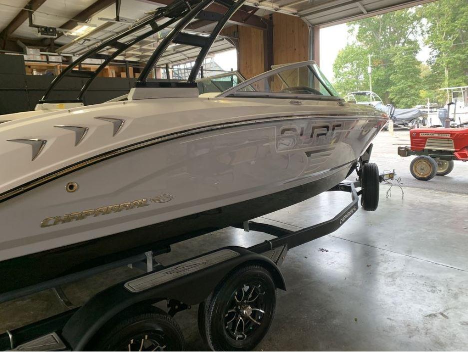 2023 Chaparral 21 Surf