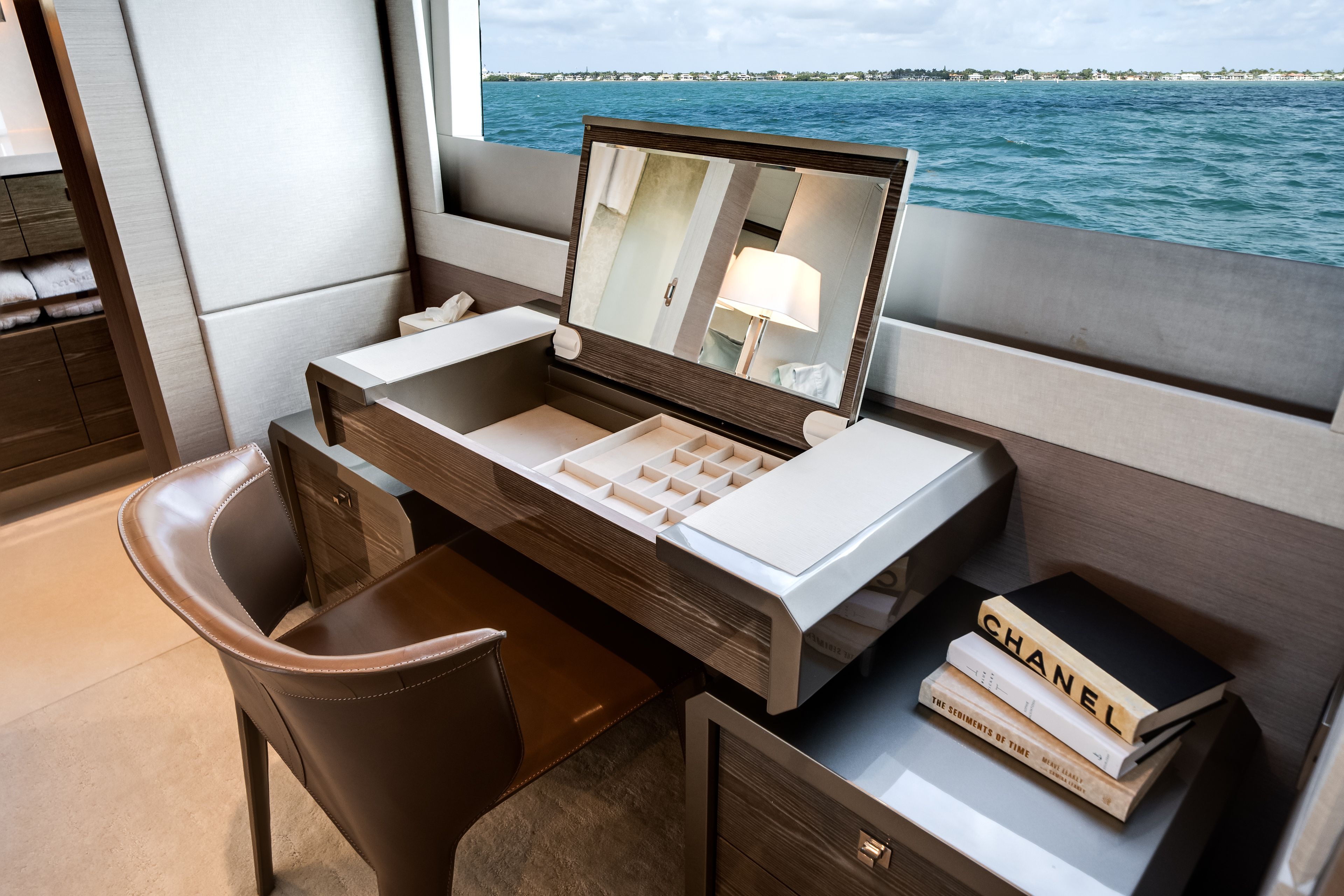 2023 Ocean Alexander 27R - 56