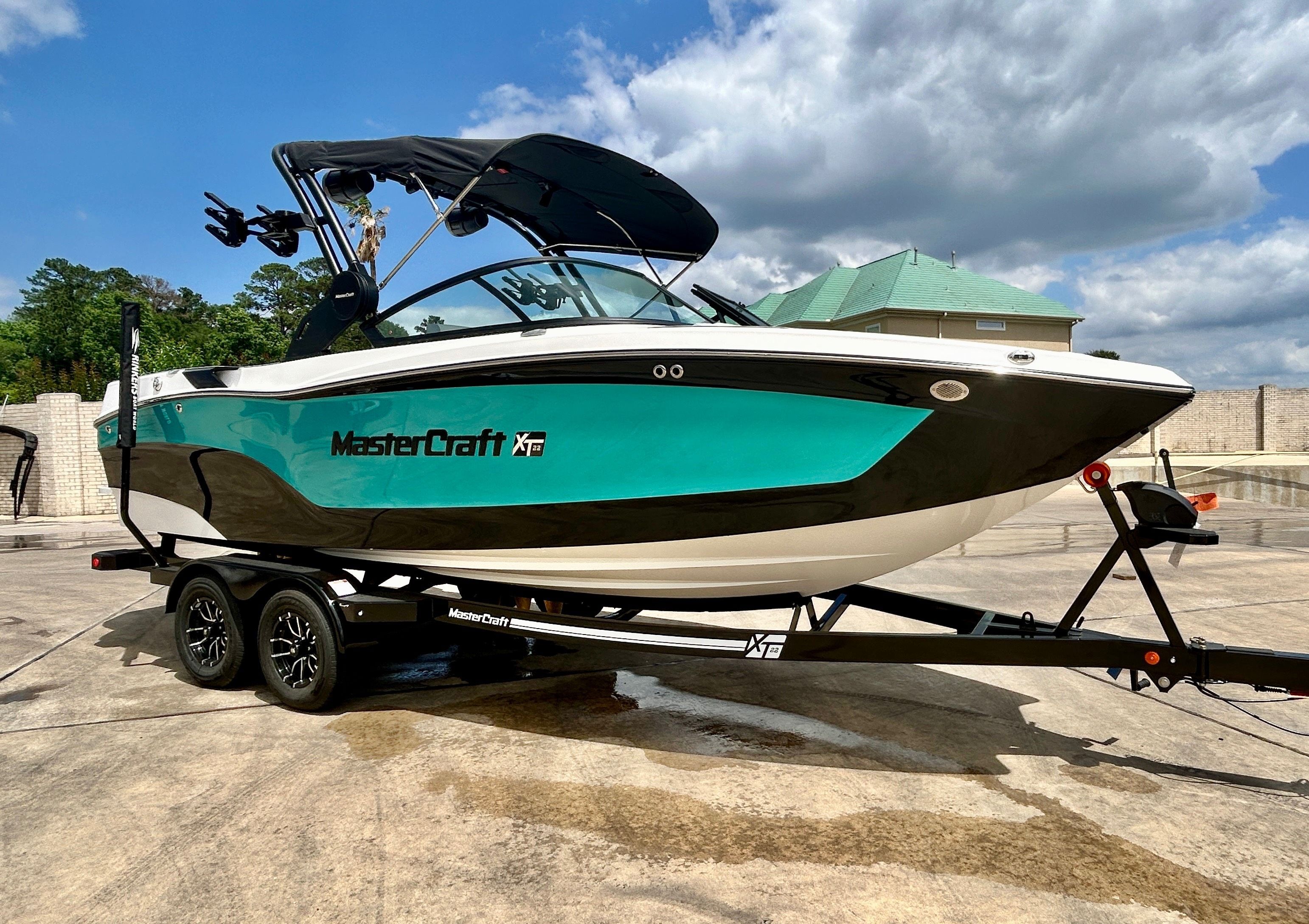 2026 MasterCraft XT22 - 6