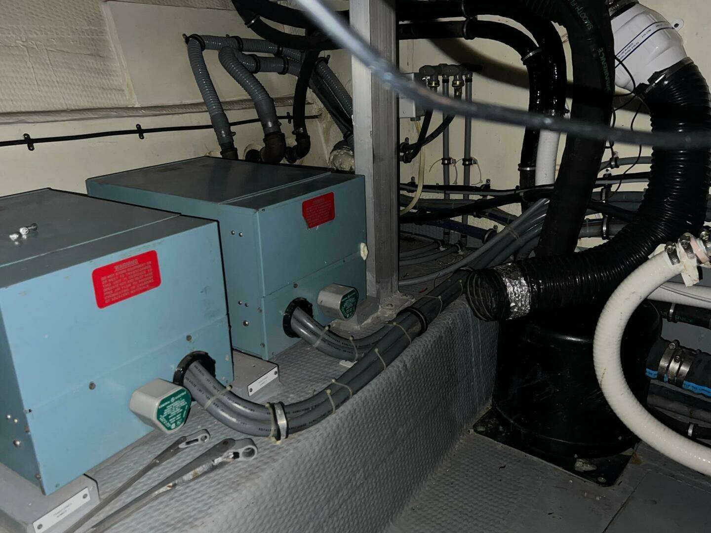 1988 Hatteras Motor Yacht - Image 141