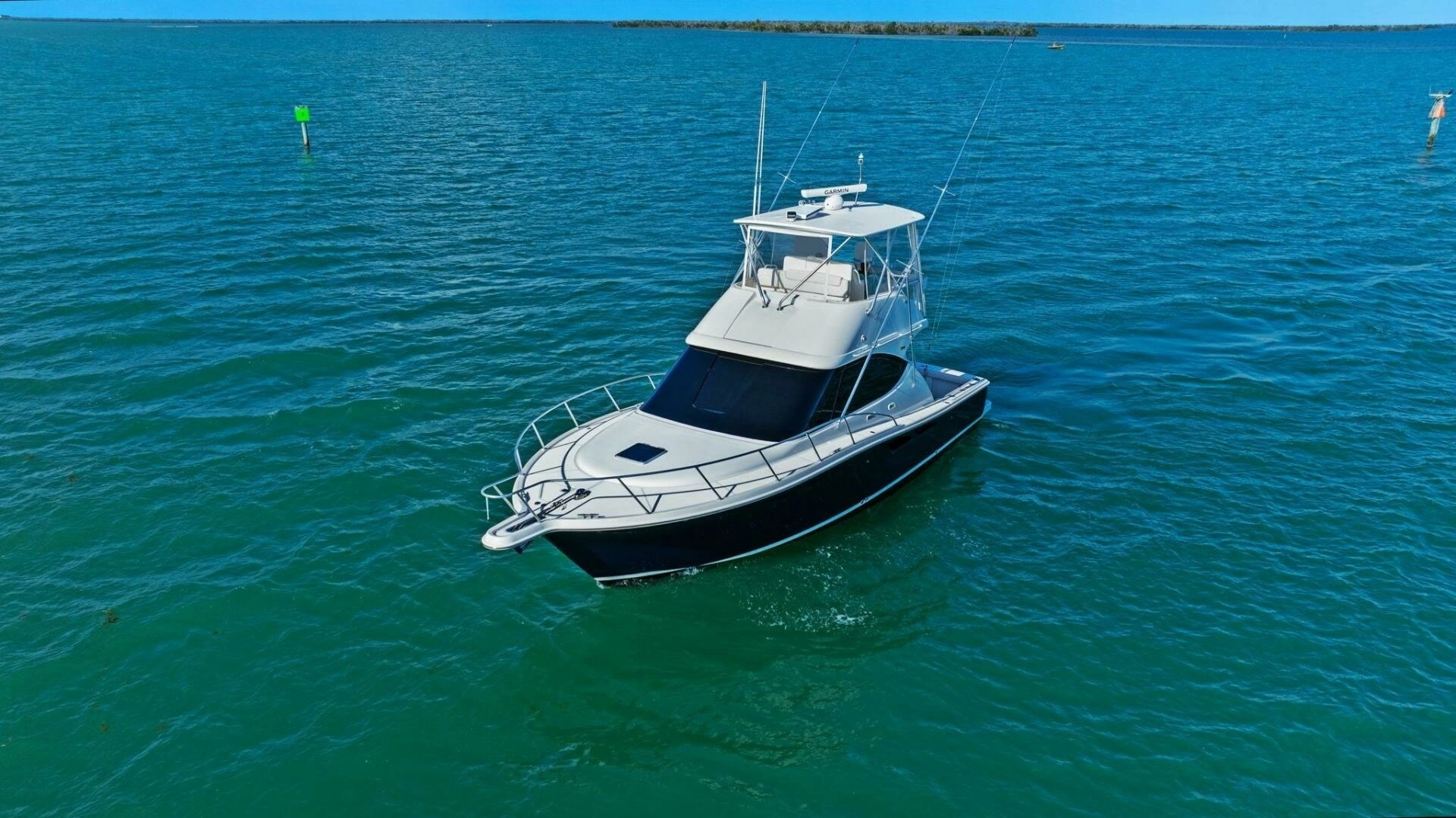 2013 Tiara Yachts 3900 Convertible - Image 55