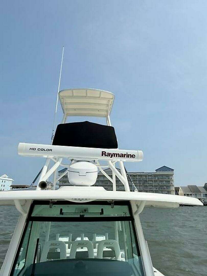 2014 Boston Whaler 350 Outrage - Image 35