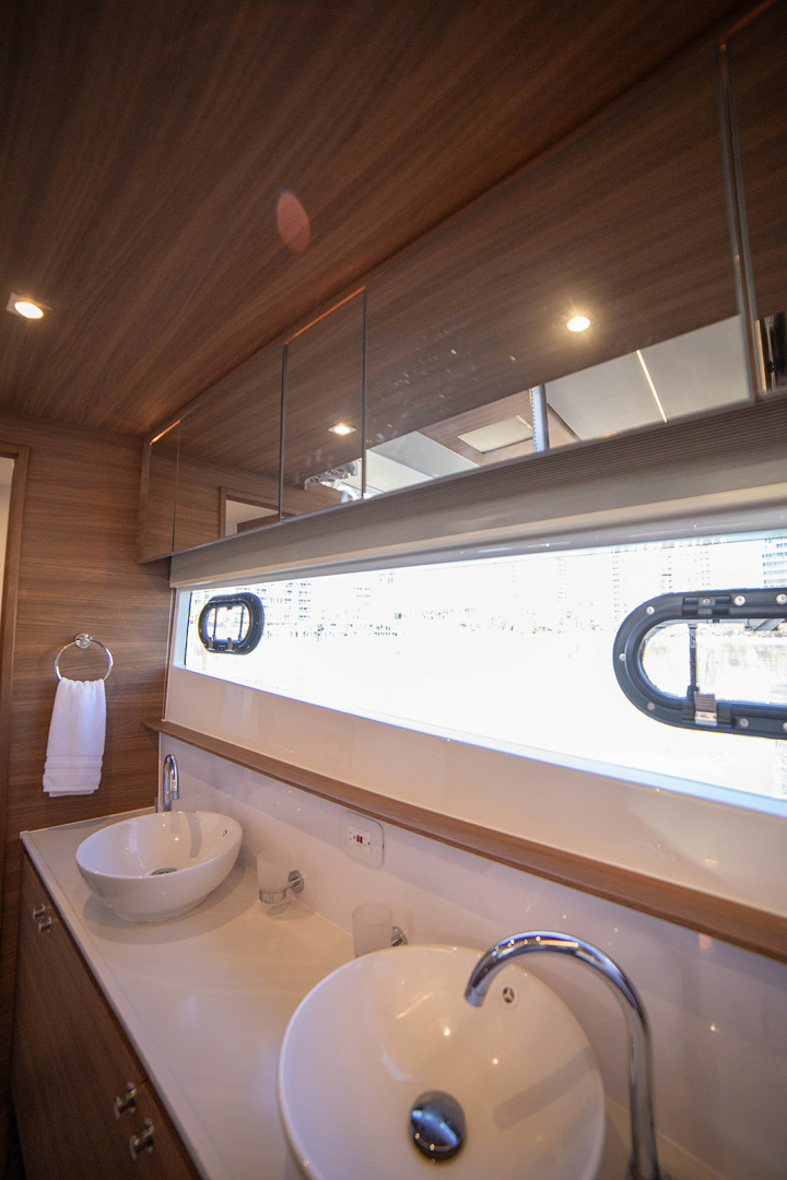2024 Aquila 54 Yacht - Image 69