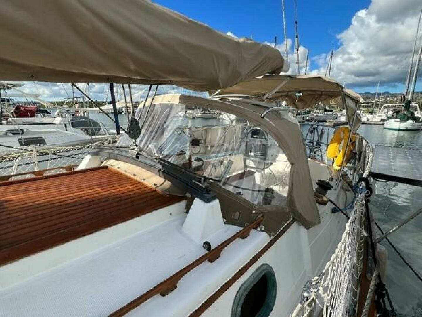 1986 Pacific Seacraft 37 - Image 14