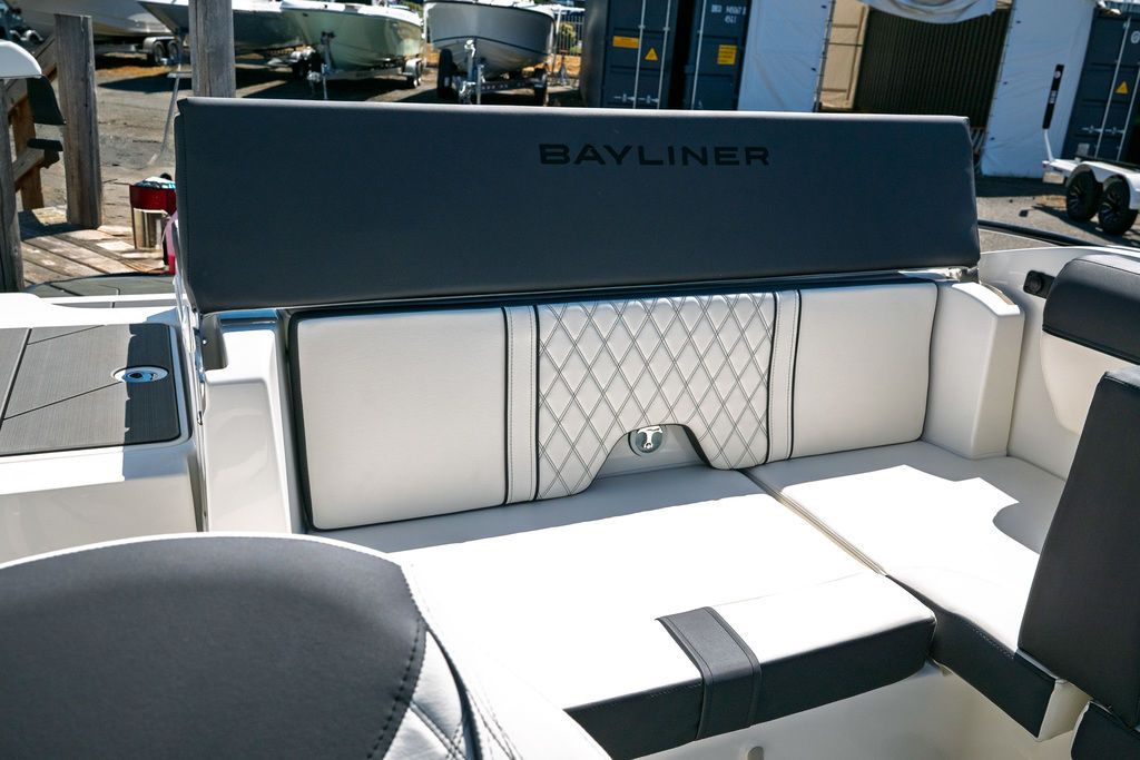 2025 Bayliner D20I - 12