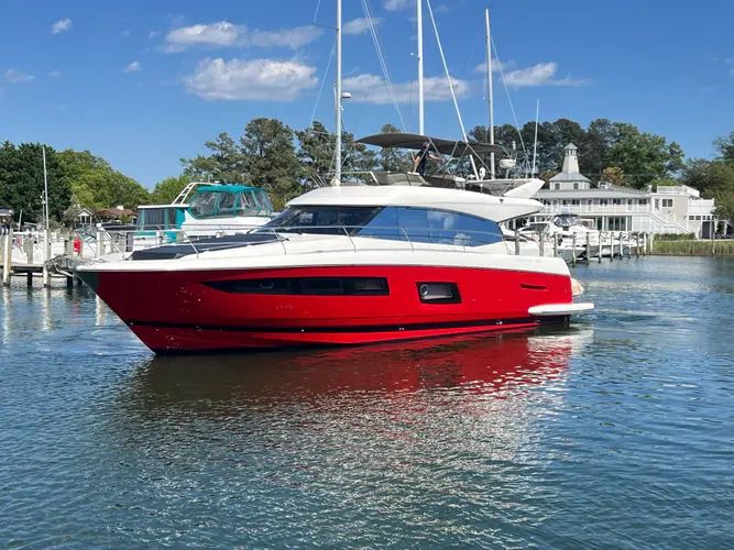 2015 Prestige 550