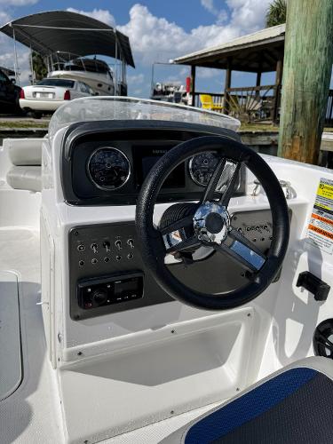 2021 Hurricane SS 188 - 4