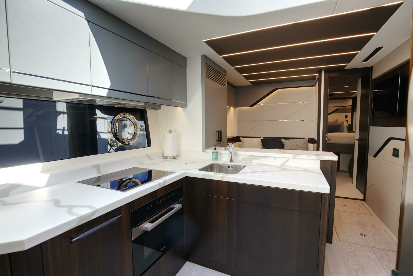 2023 Sunseeker Sport Yacht - Image 25