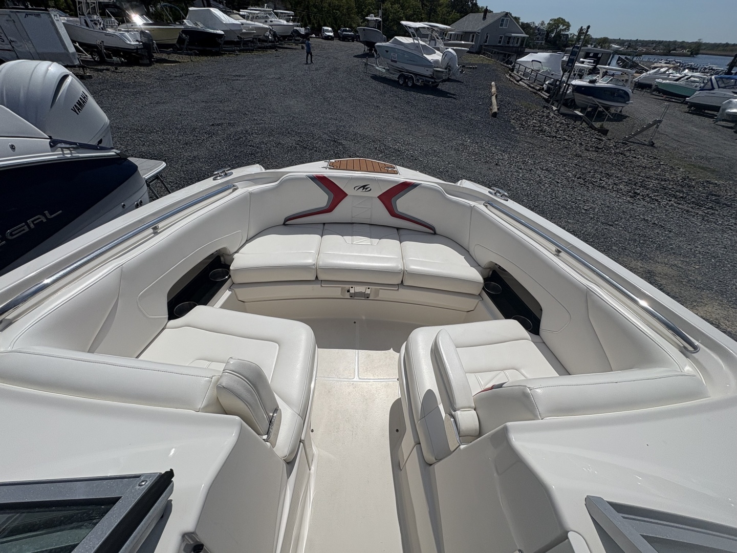 2013 Monterey M5 Sport Boat - Image 24