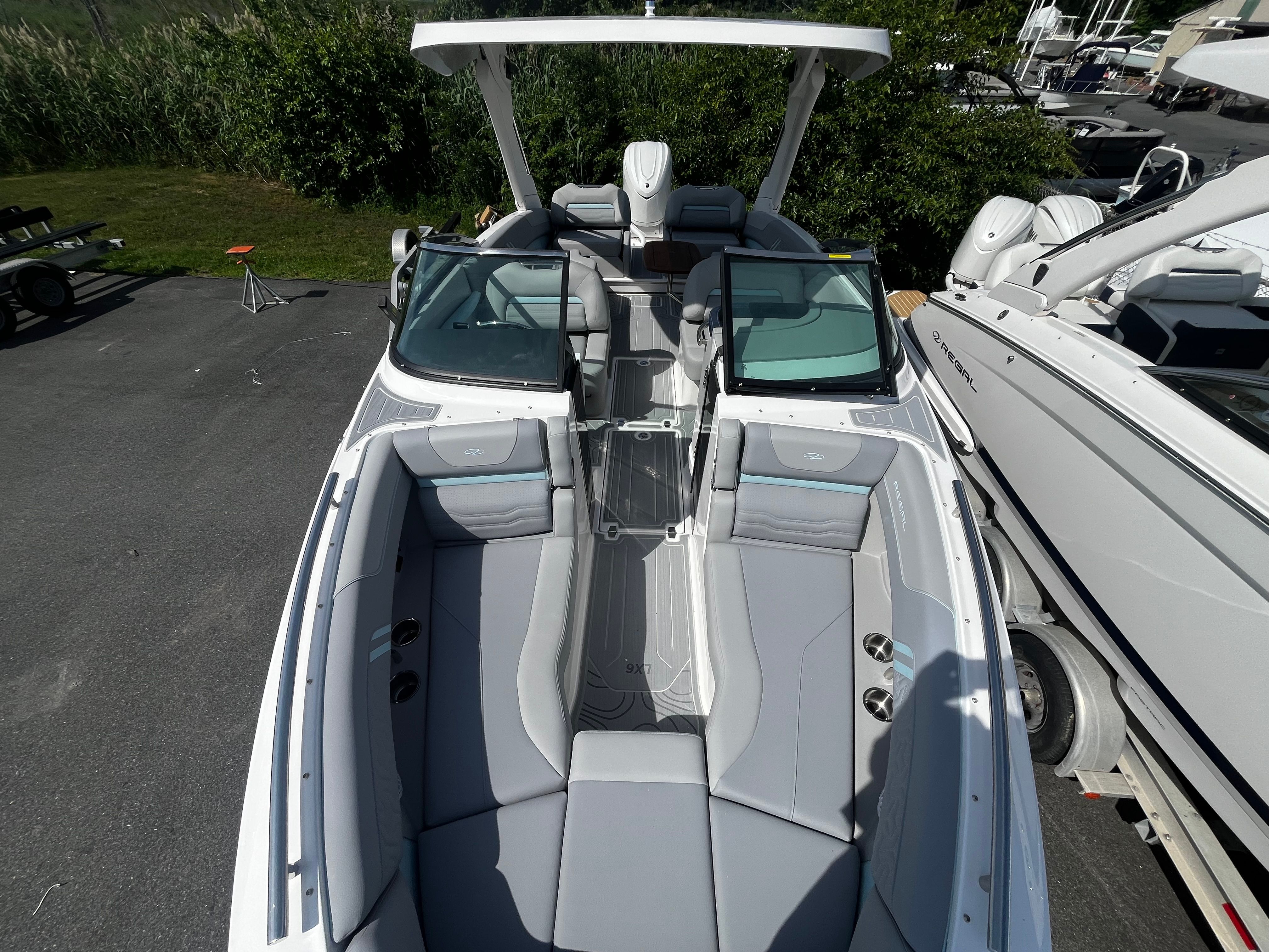 2026 REGAL LX6 - Image 40