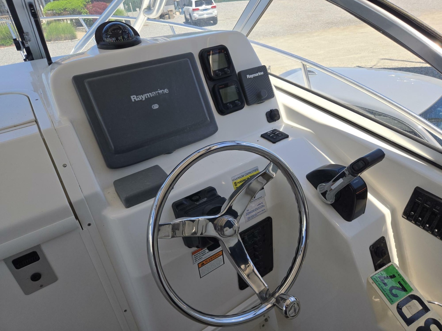 2009 Century 2400 Walkaround - Image 4