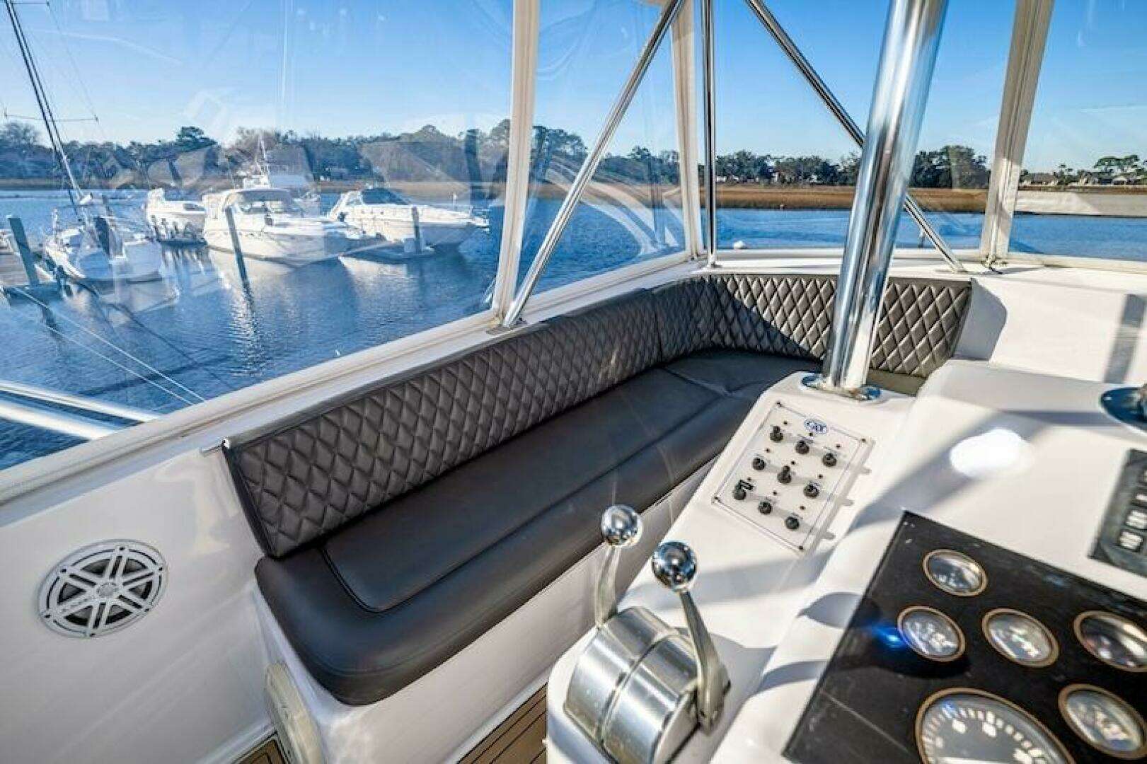 1991 Ocean Yachts Super Sport - Image 23