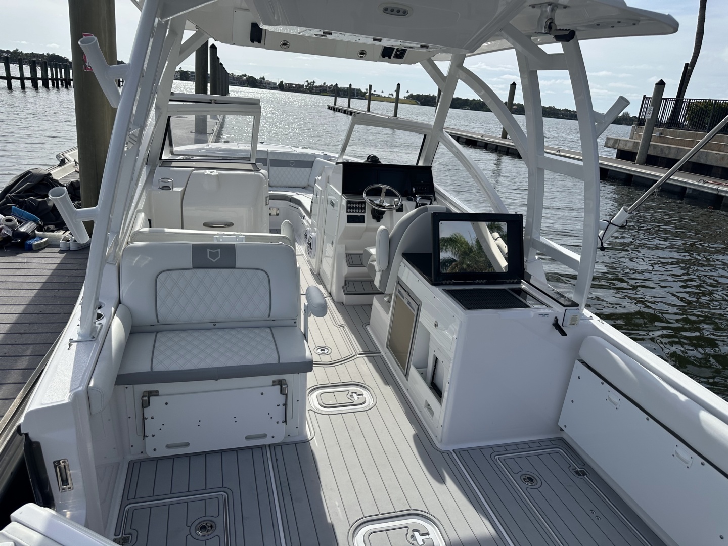 2025 Sea Fox 288 Traveler - Image 12