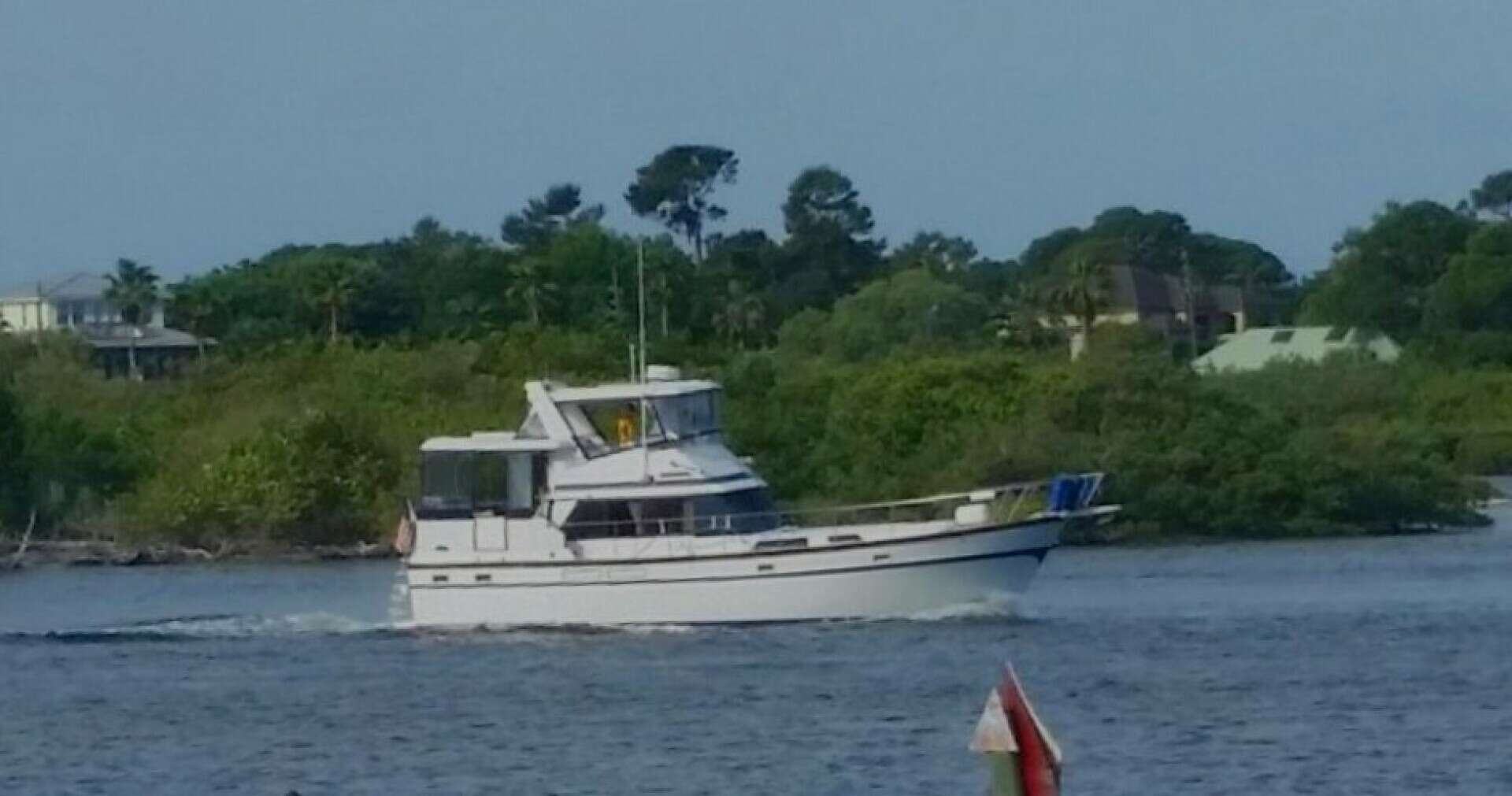 1987 President 41 Double Cabin Motor Yacht - Image 8