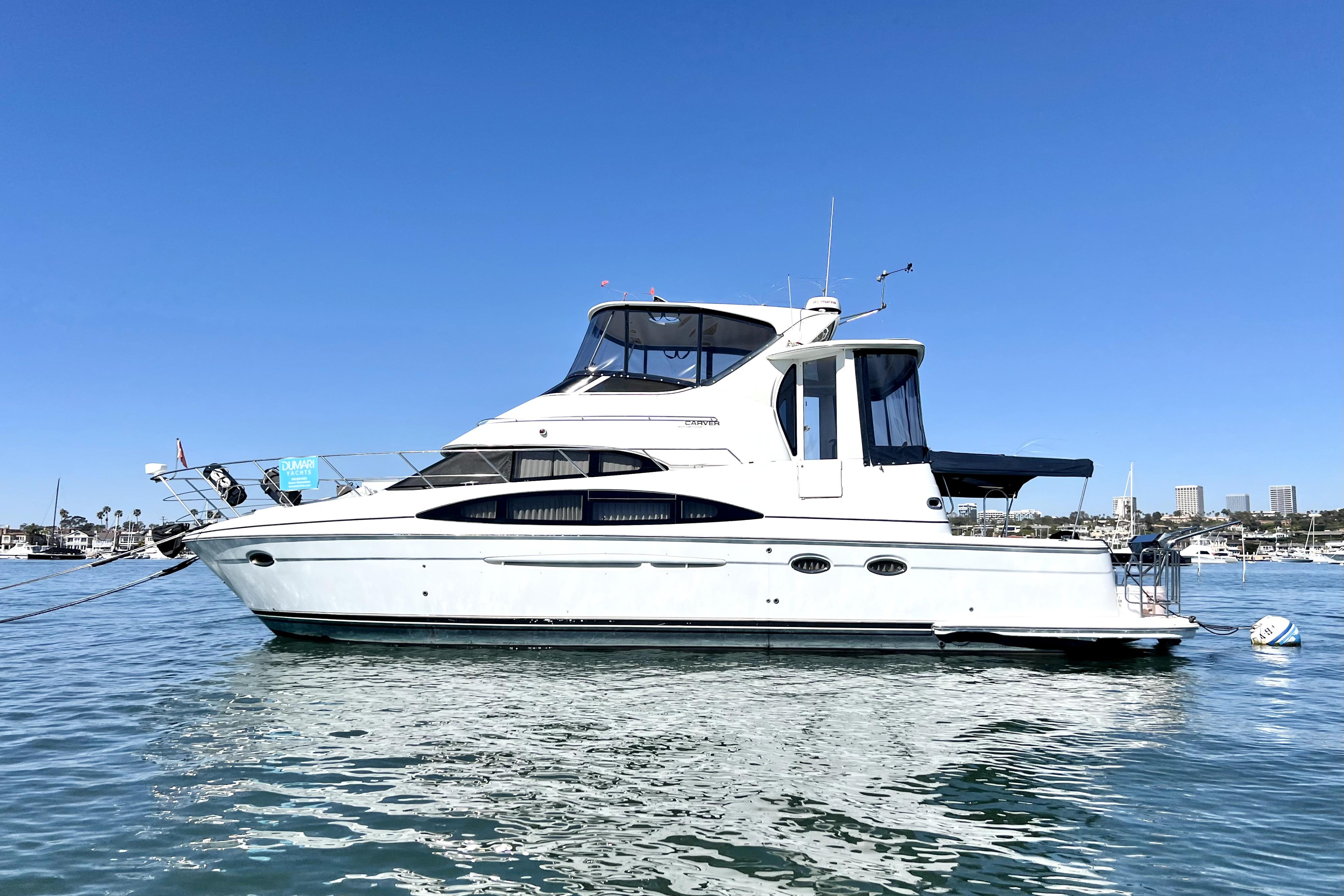 2003 Carver 444 Cockpit Motor Yacht