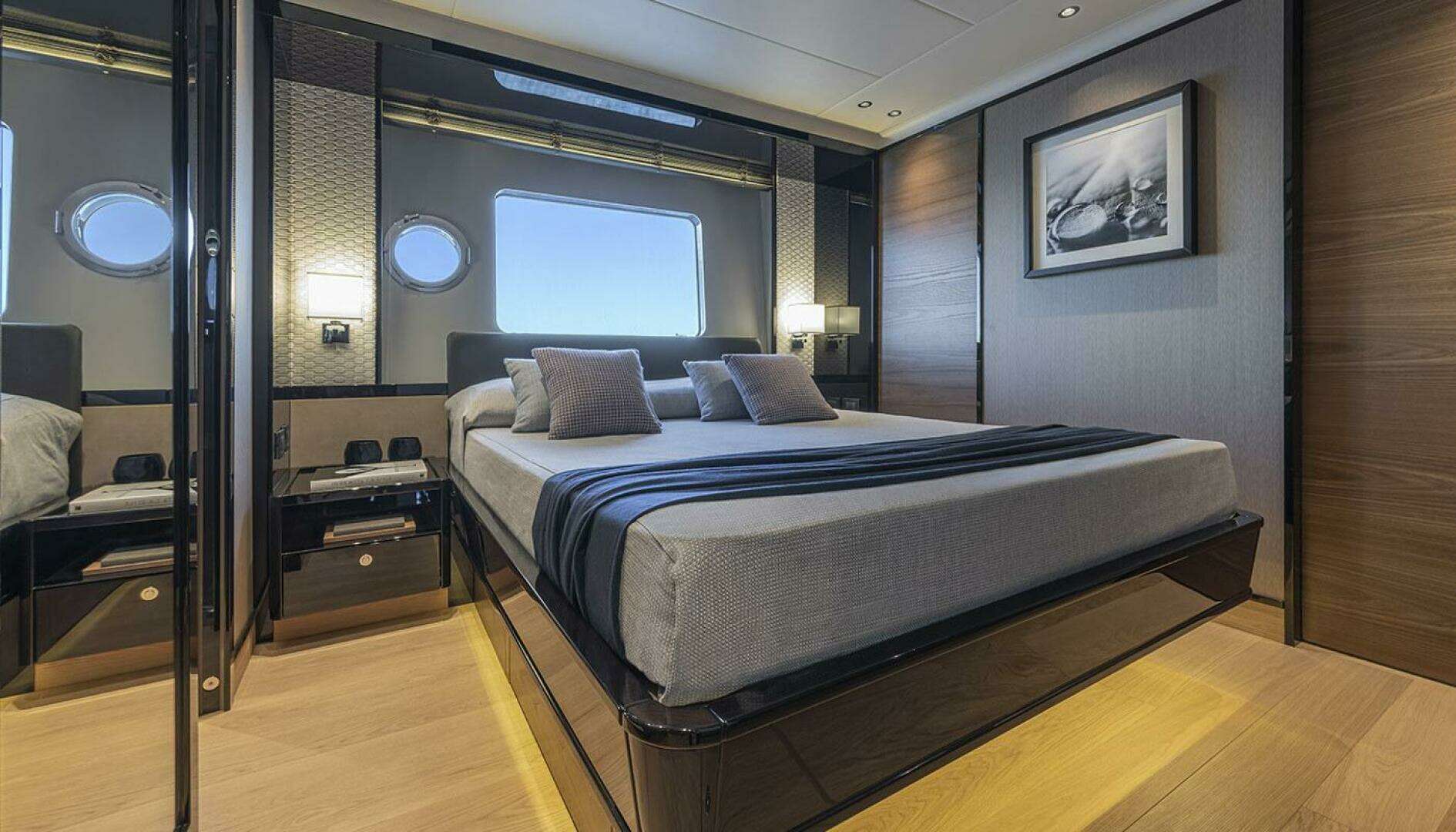2027 Absolute Navetta 75 - Image 34